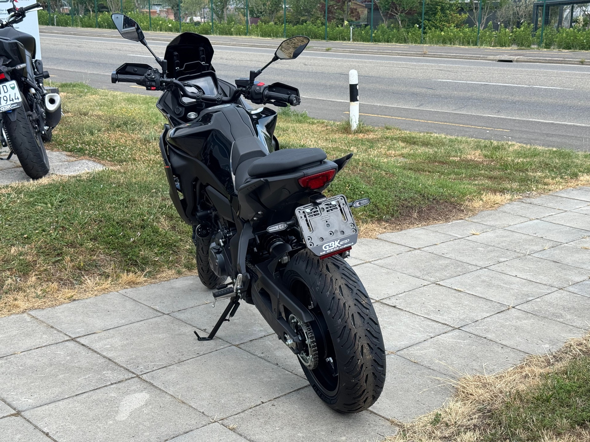 YAMAHA Tracer 7-image-2