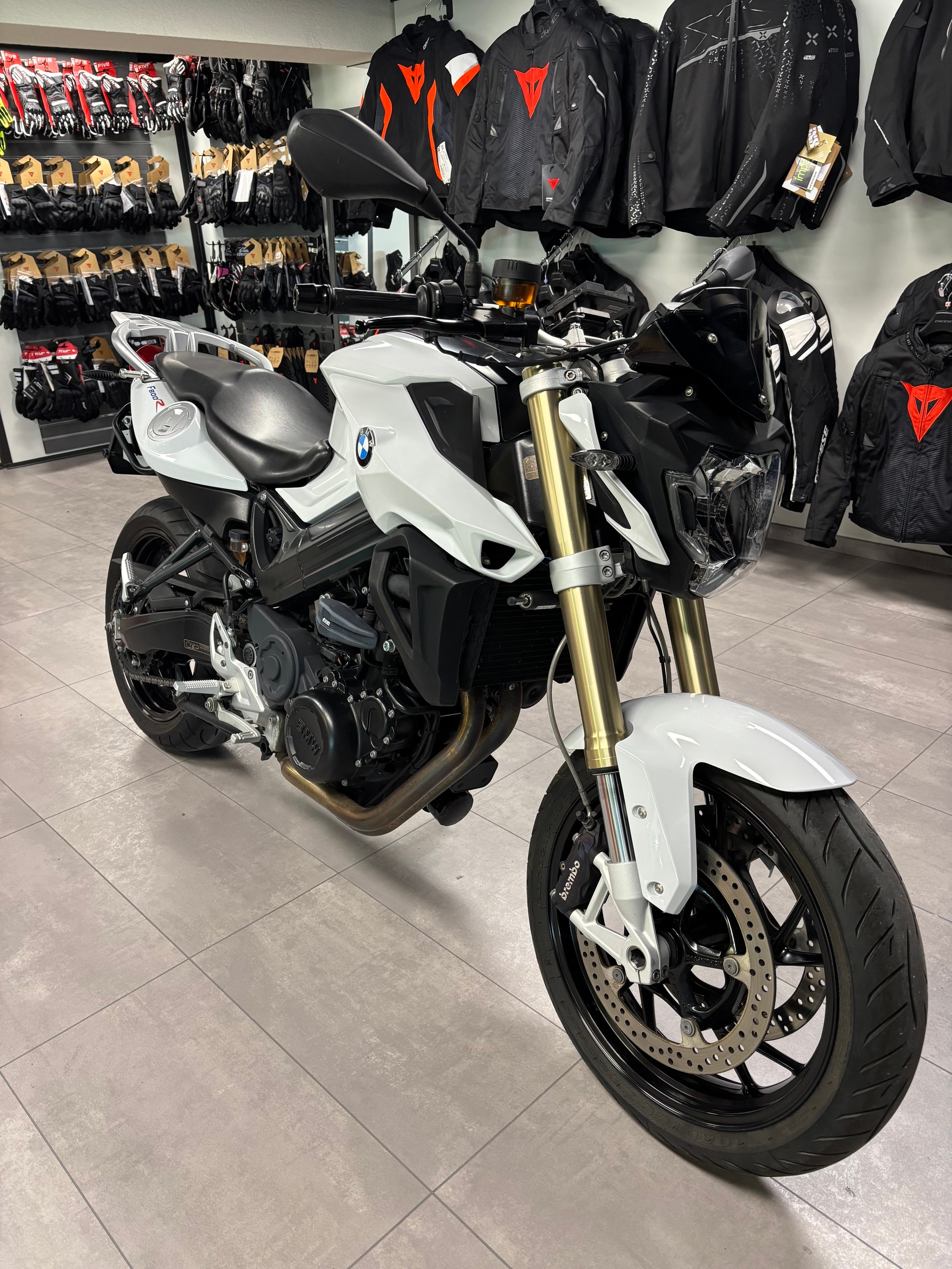 BMW F 800 R ABS (35kW)-image-3