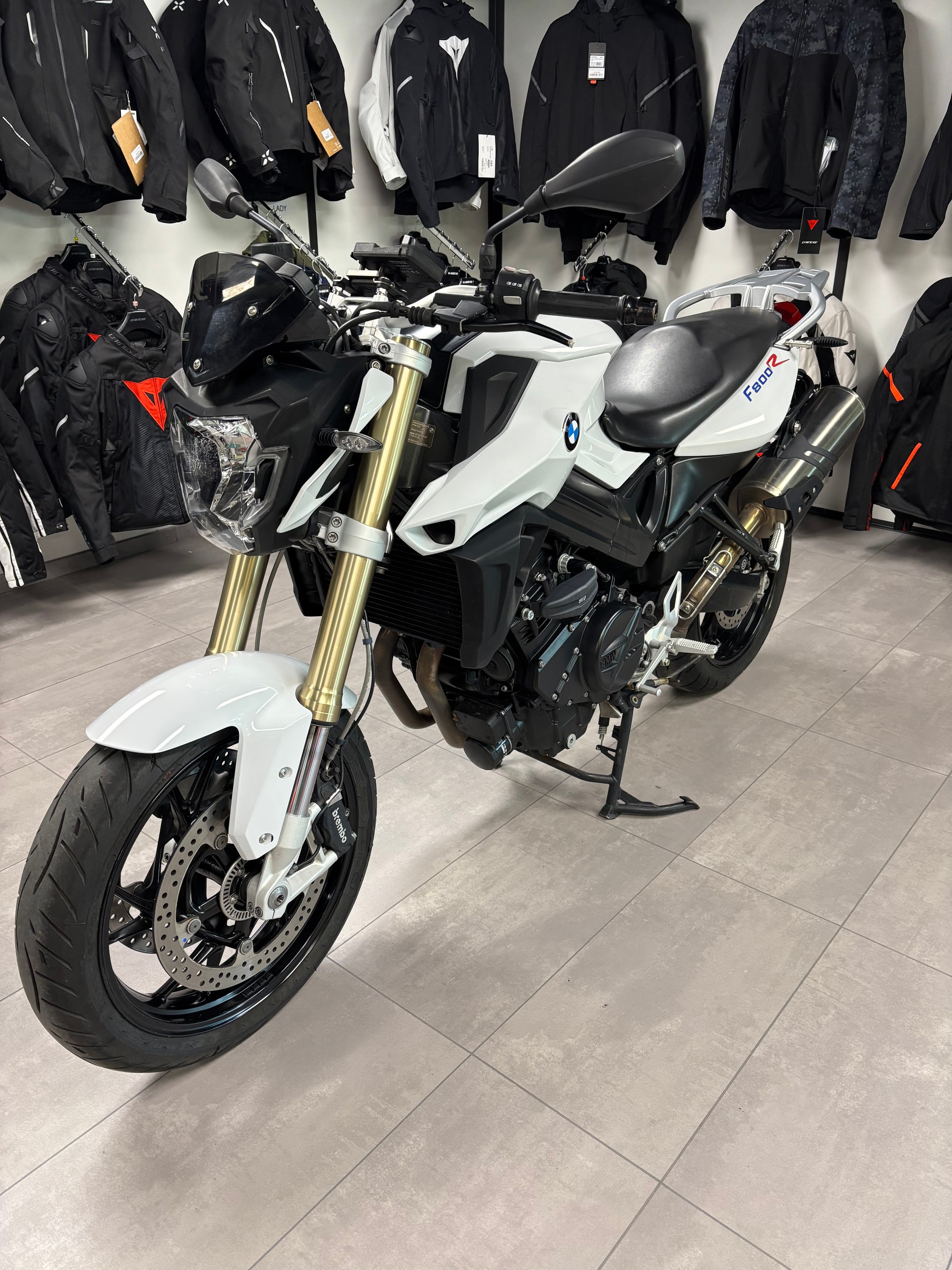 BMW F 800 R ABS (35kW)-image-2