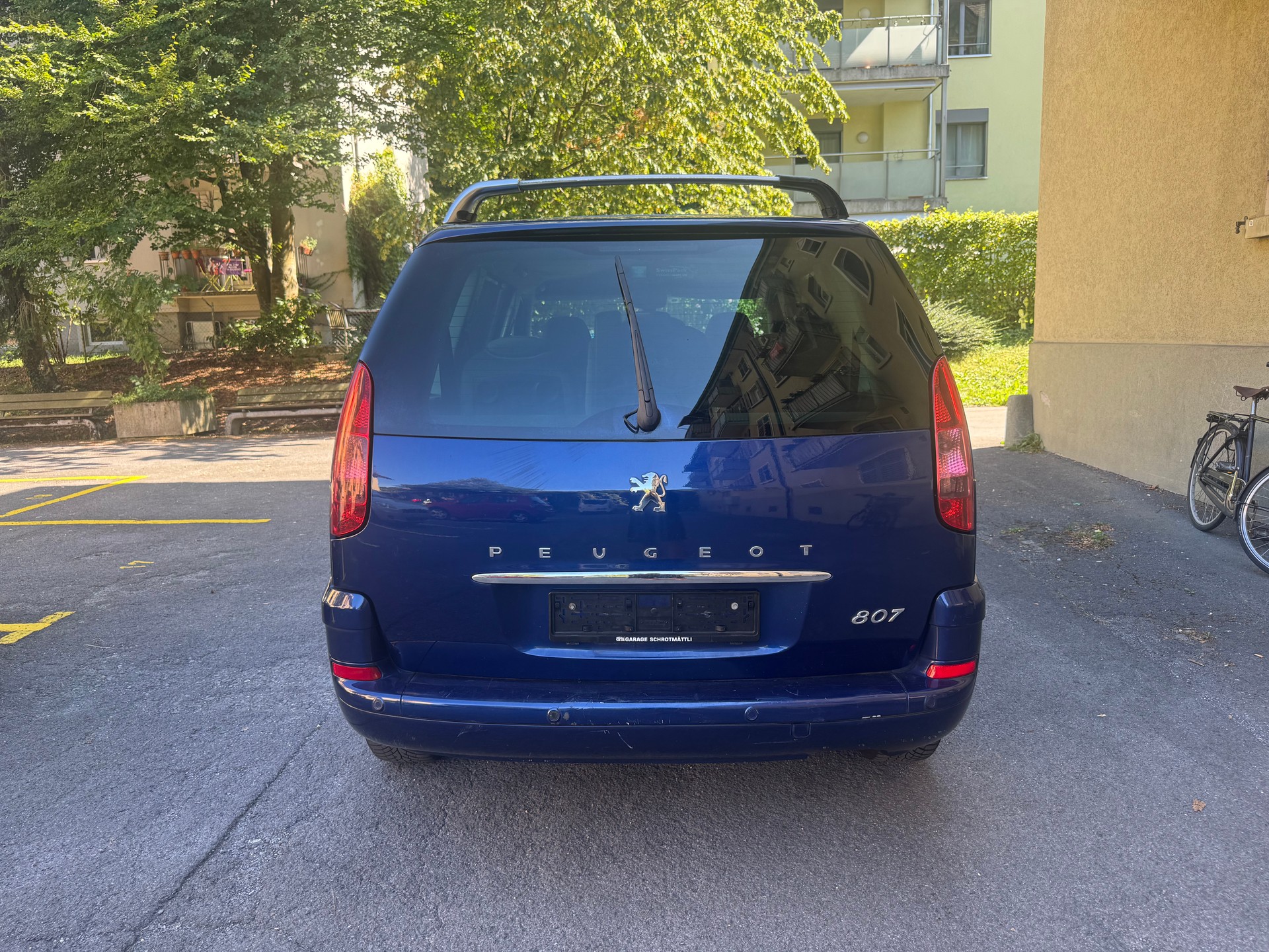 PEUGEOT 807 2.0 16V HDi (ST) Family+-image-3