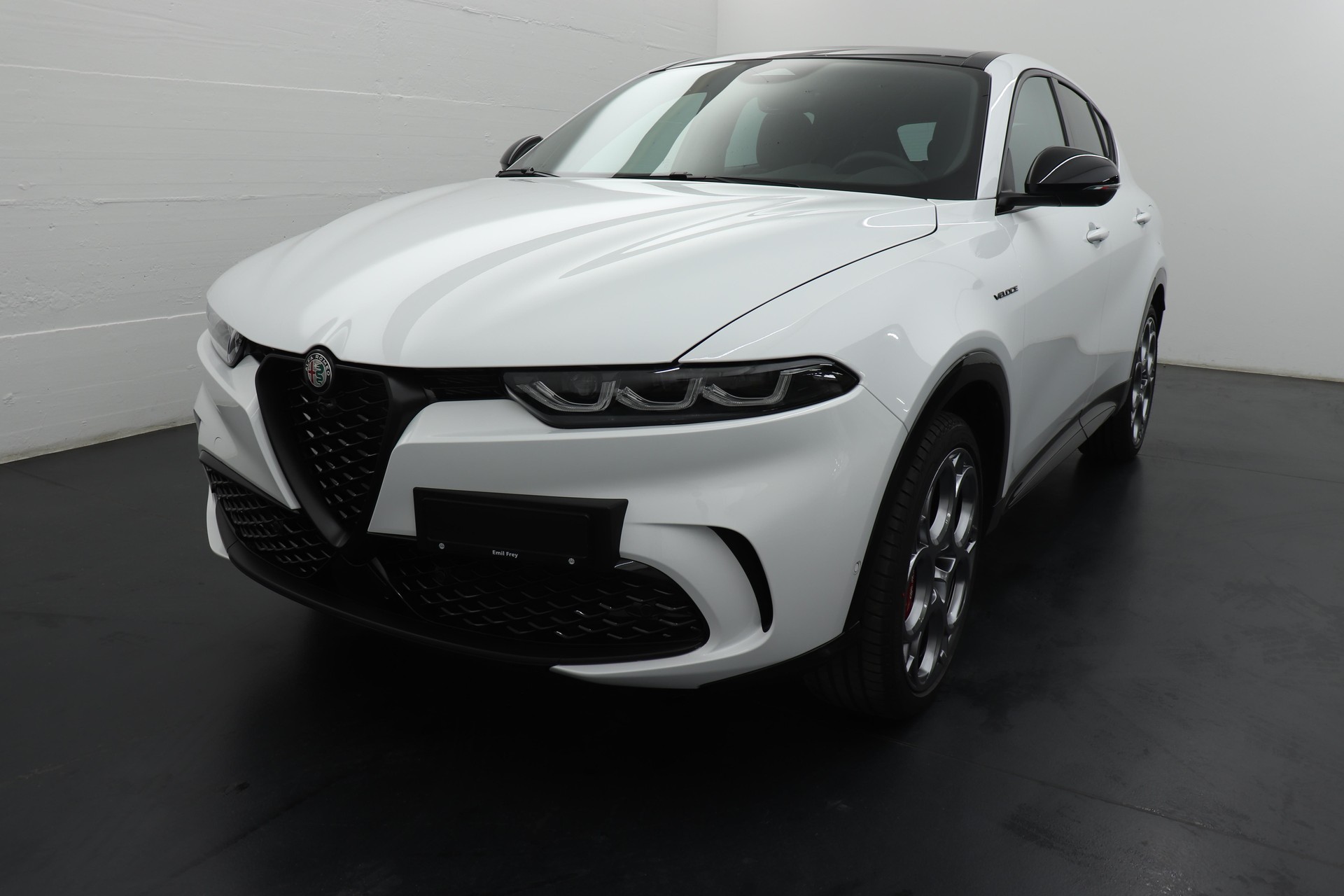 ALFA ROMEO Tonale 1.3 Plug-in Hybrid Veloce Q4 Premium Sky-showroom-element-1
