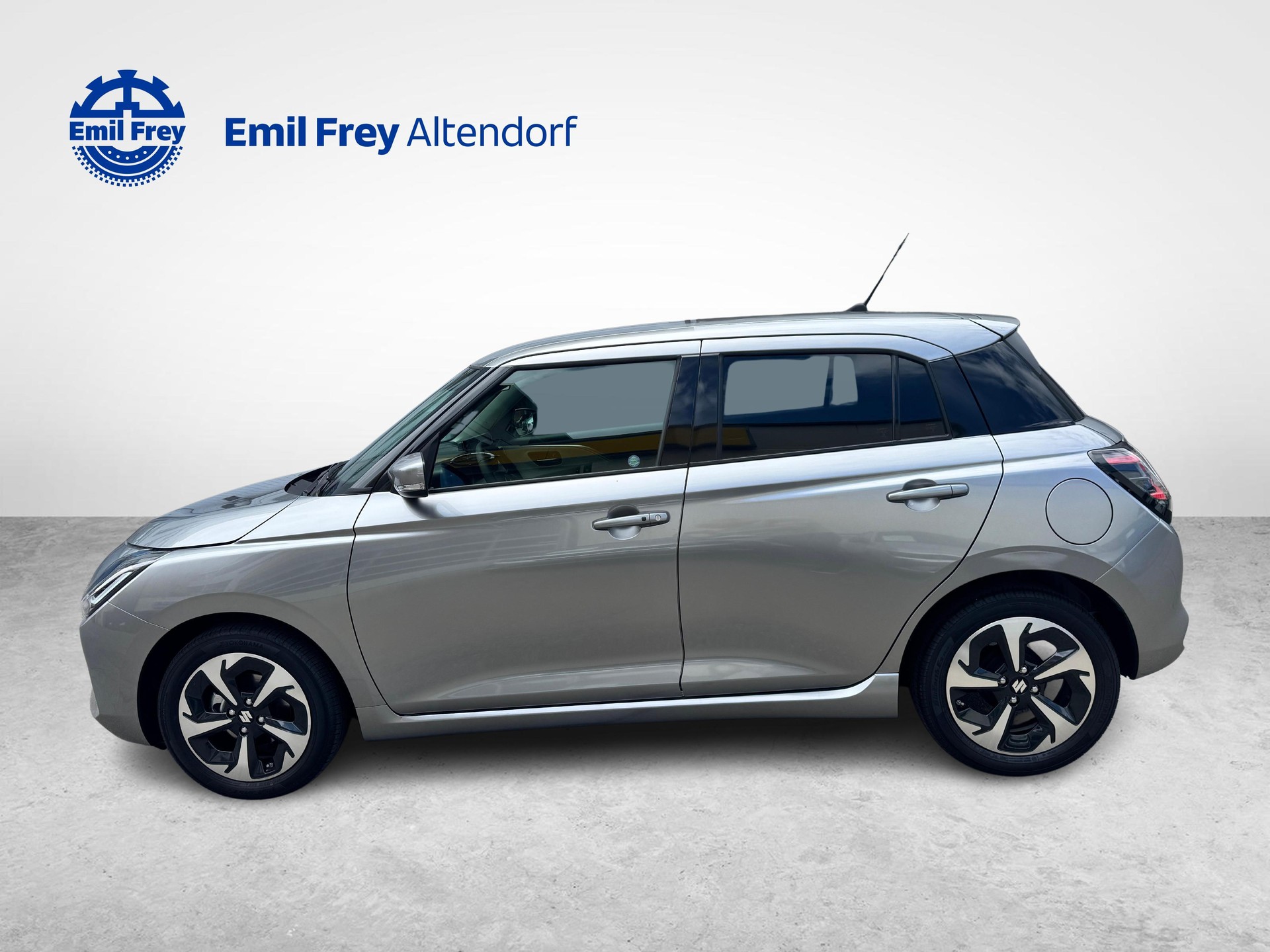 SUZUKI Swift 1.2 Compact Top Hybrid-showroom-element-1