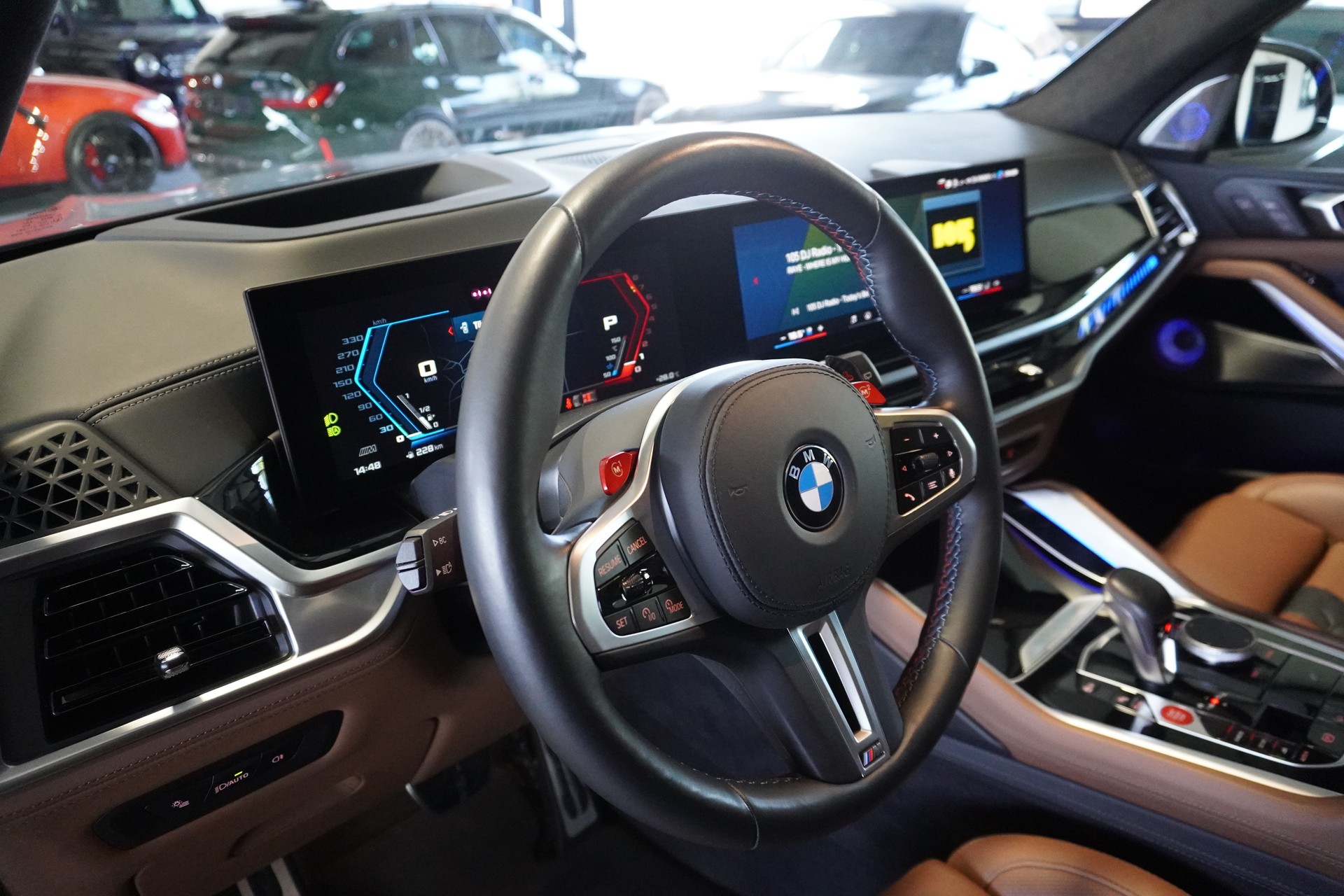 BMW X5M Competition // FROZEN BLACK // WHEELFORCE WHEELS 23" // H&R GEWINDEFEDERN // WERKSGARANTIE //-image-6