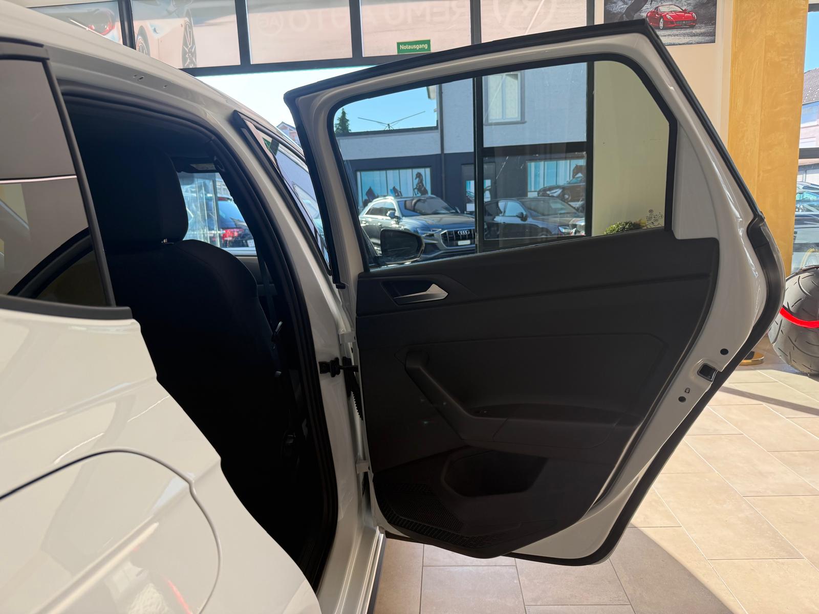 VW Polo 2.0 TSI GTI DSG-image-12