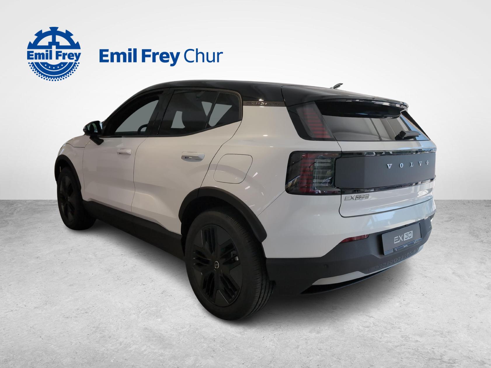 VOLVO EX30 CC P8 Plus AWD-showroom-element-2