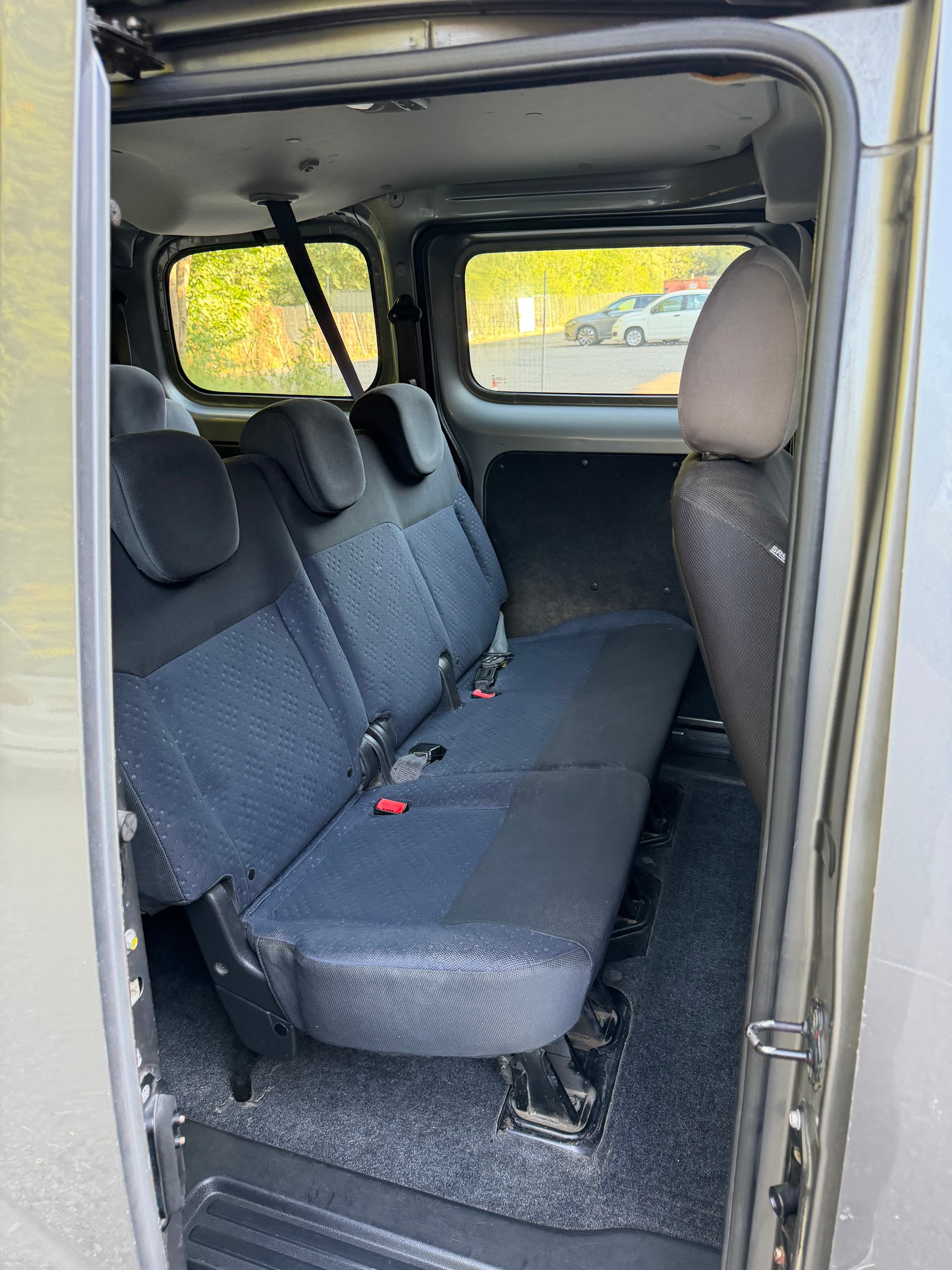 NISSAN NV200 1.5 dCi 110 Premium-image-4