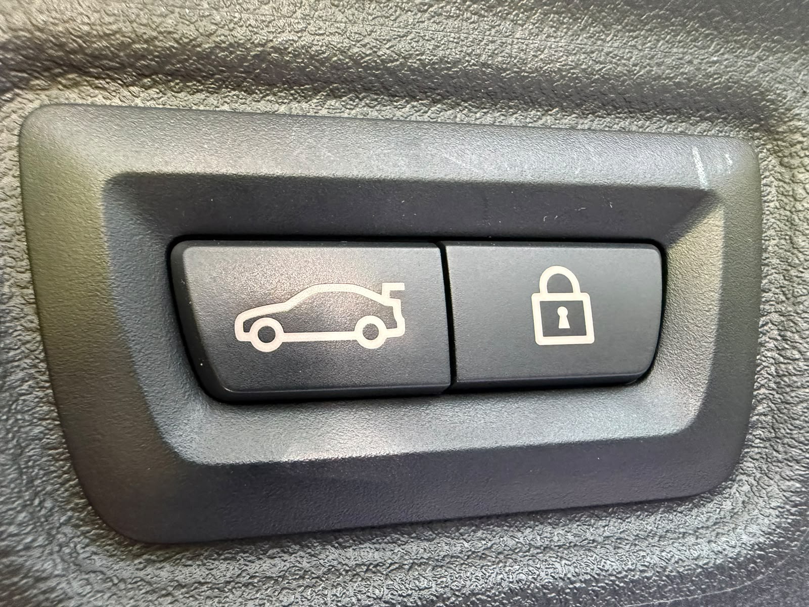 BMW M340i xDriveTouring Steptronic M Sport Dähler ESD-image-13