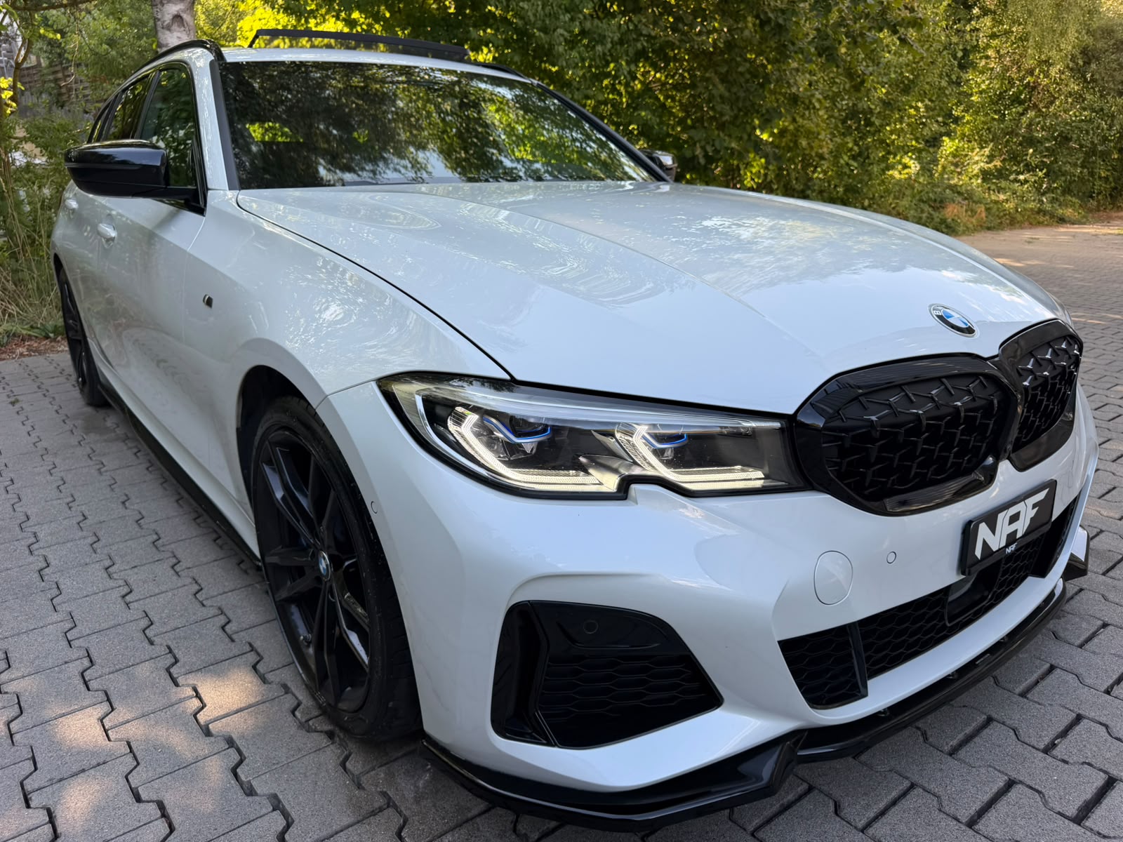 BMW M340i xDriveTouring Steptronic M Sport Dähler ESD-image-8