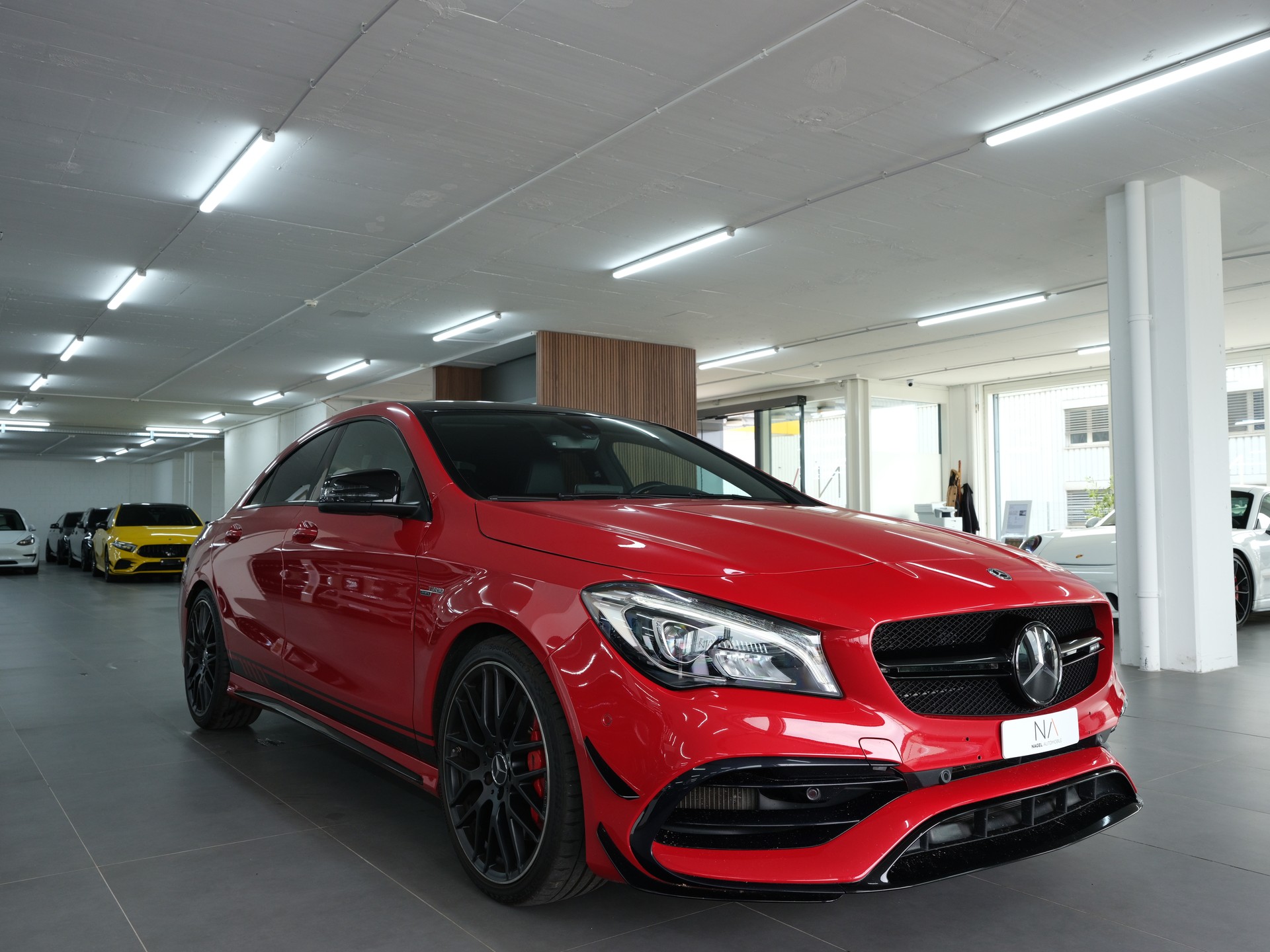 MERCEDES-BENZ CLA 45 AMG 4Matic Speedshift *Performance Abgassanlage* *Ohne OPF* *Facelift*-showroom-element-1