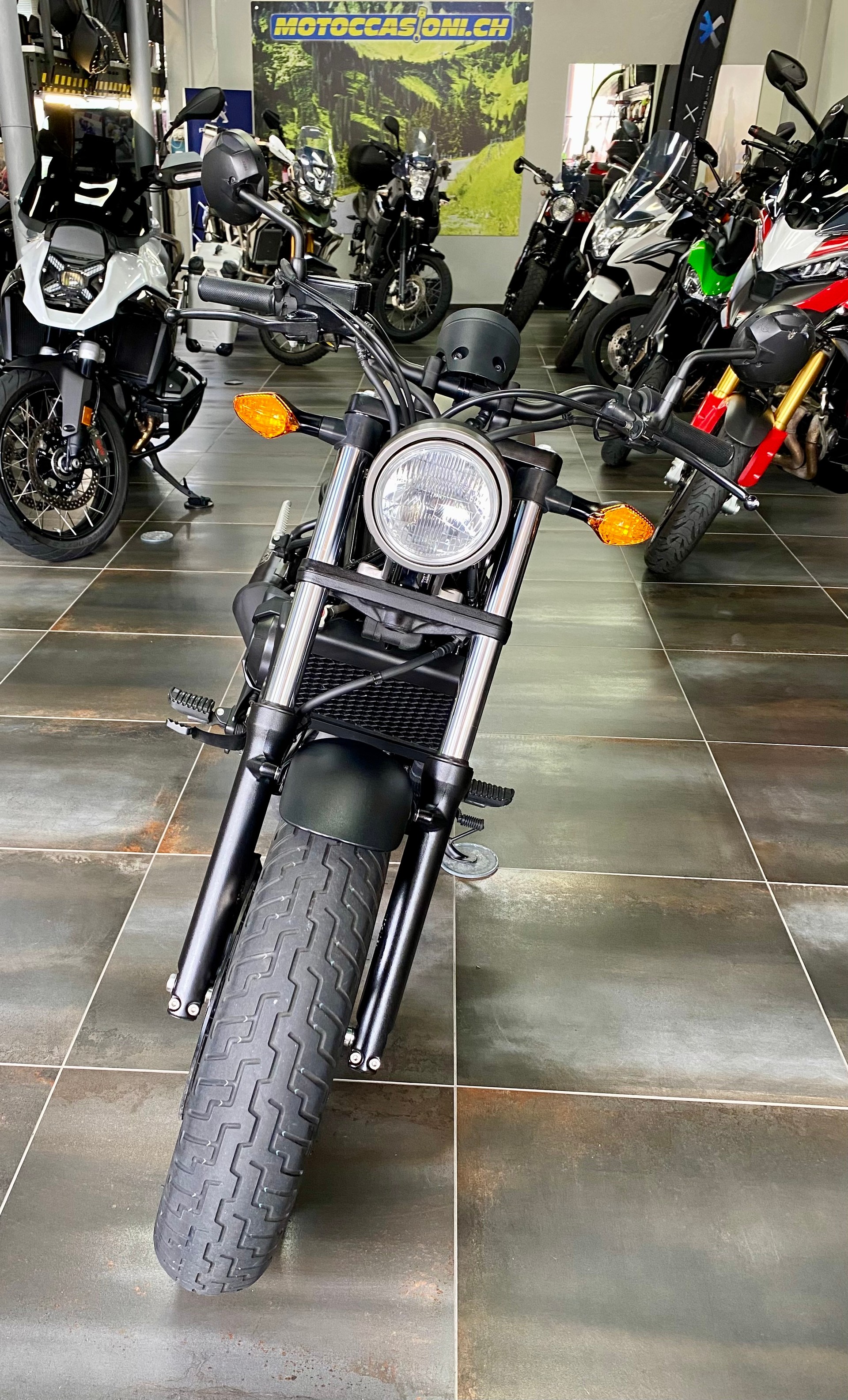 HONDA CMX500 Rebel ABS-image-1