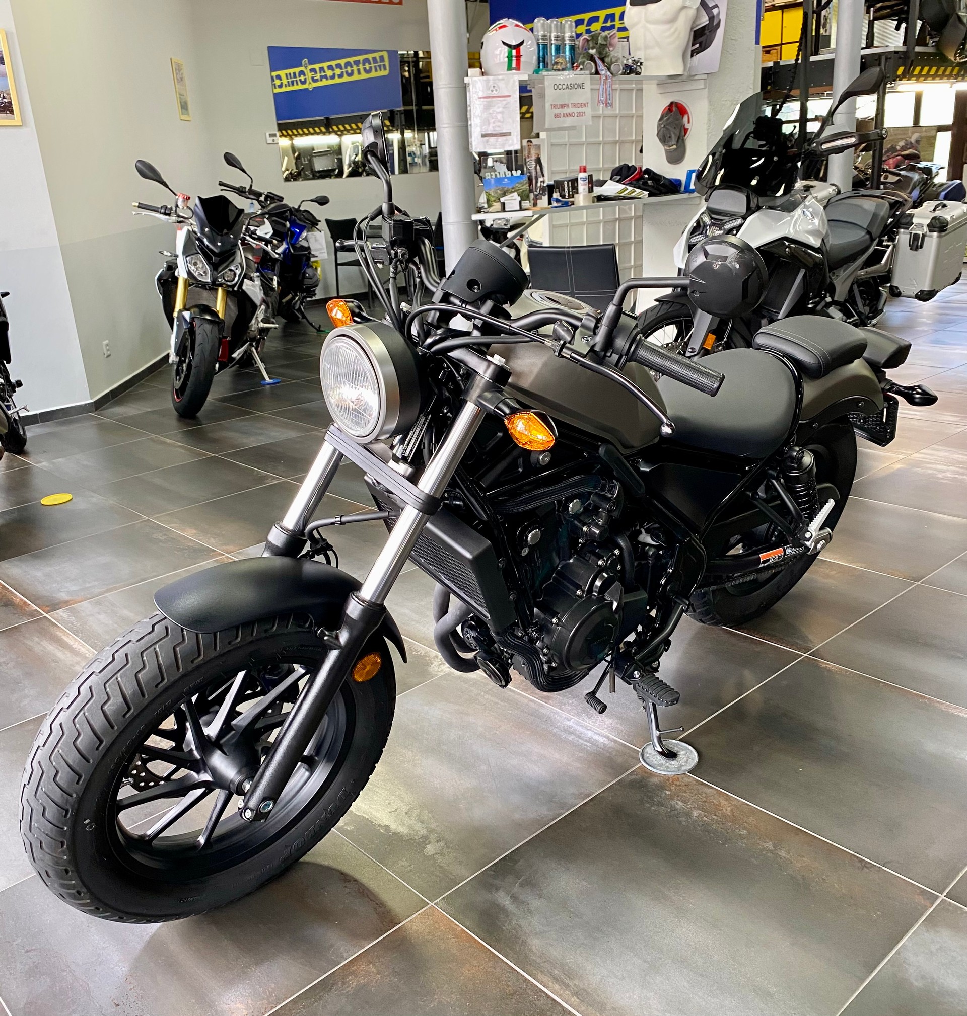 HONDA CMX500 Rebel ABS-image-2