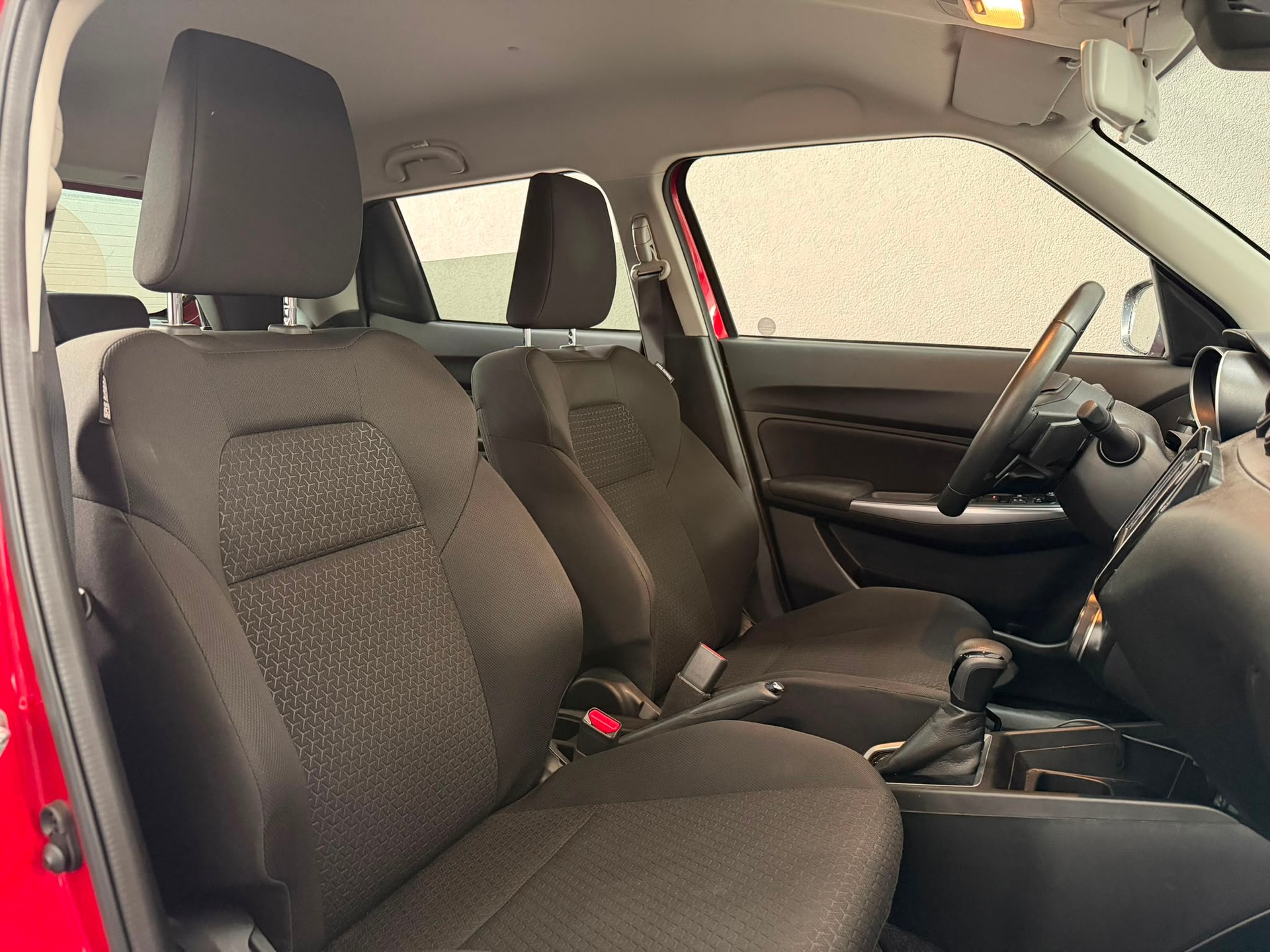 SUZUKI Swift 1.2 Compact Top Hybrid CVT-image-9