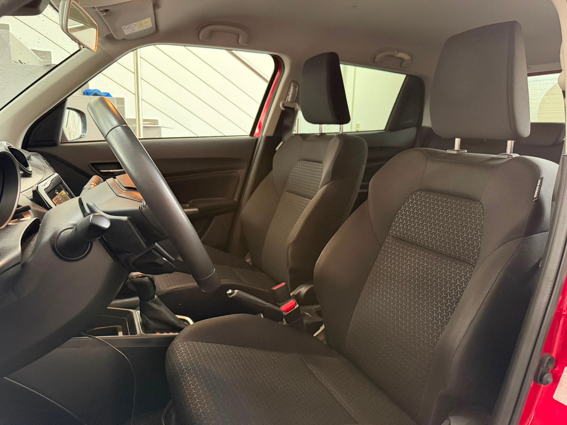 SUZUKI Swift 1.2 Compact Top Hybrid CVT-image-8