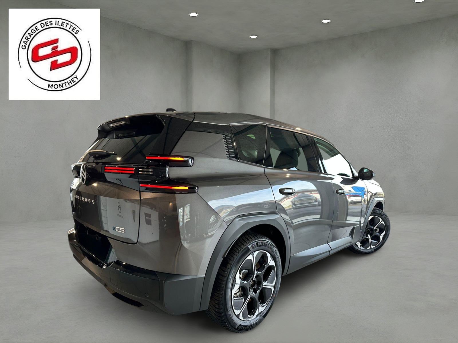 CITROEN e-C5 Aircross Max-showroom-element-3