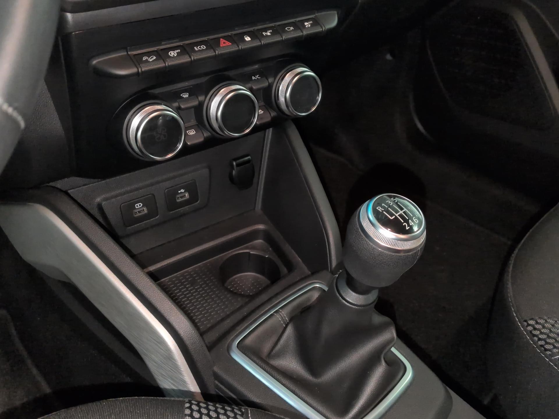 DACIA Duster TCe 150 Prestige 4x4-image-11