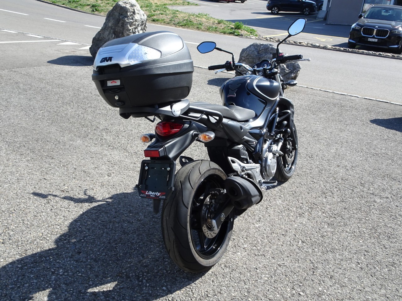 SUZUKI SFV 650 Gladius ABS-image-4