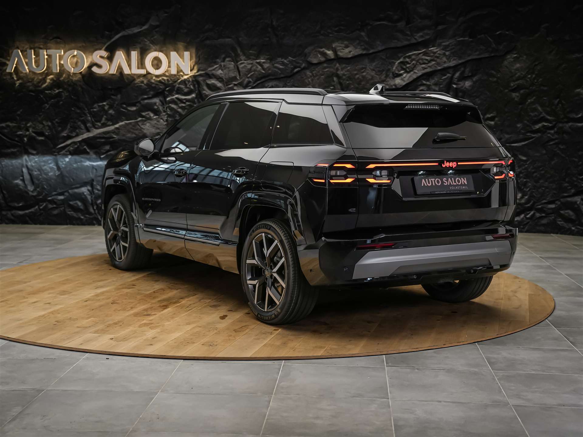JEEP Compass 1.6 T PHEV Summit Premium Sky *SOFORT Verfügbar*Werksgarantie*Massage*Matrix-LED*Sitzbelüftung*-showroom-element-3