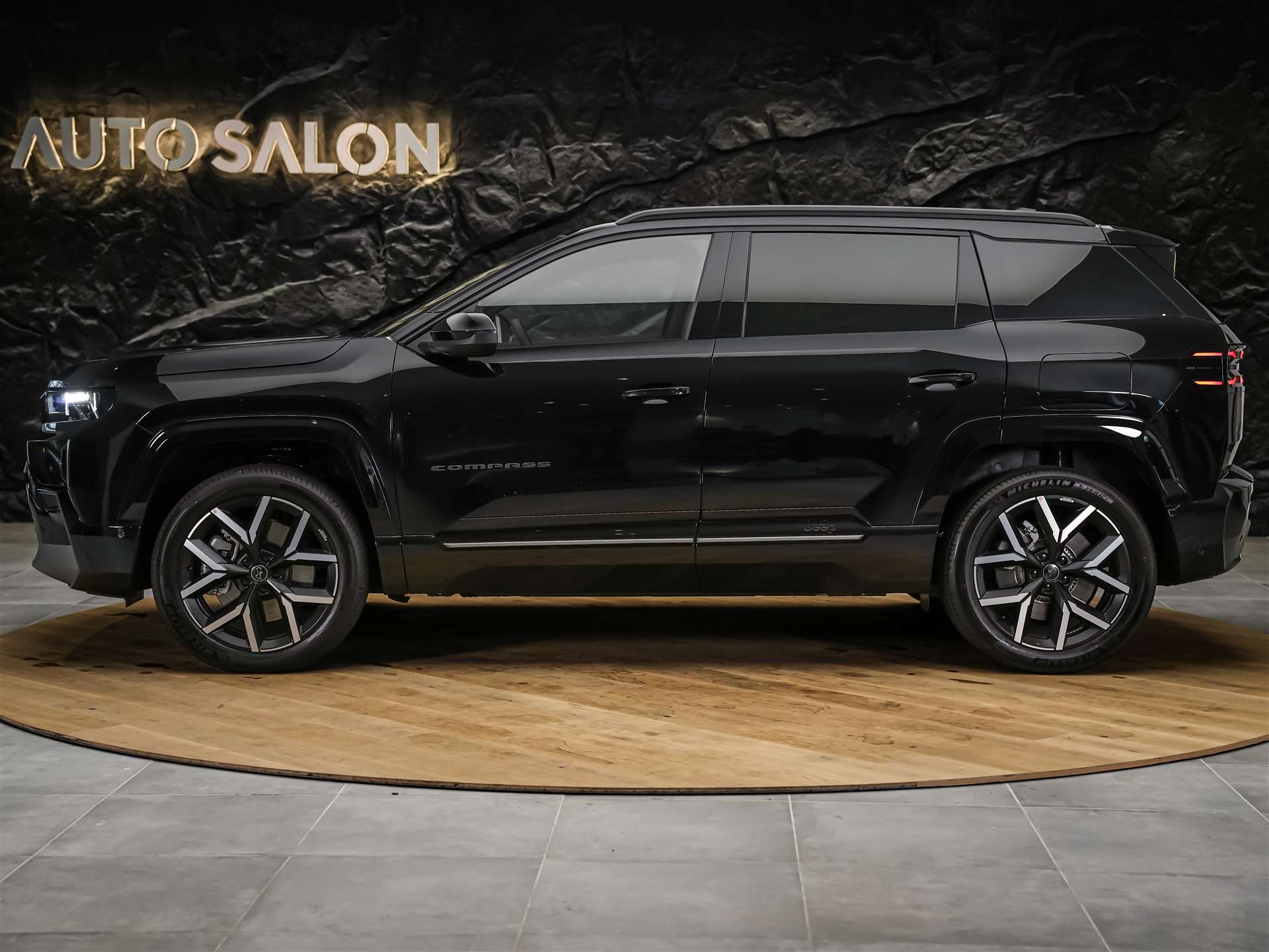 JEEP Compass 1.6 T PHEV Summit Premium Sky *SOFORT Verfügbar*Werksgarantie*Massage*Matrix-LED*Sitzbelüftung*-showroom-element-2