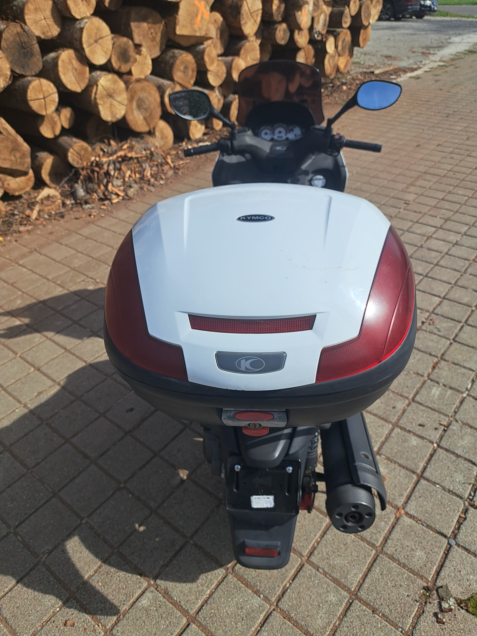 KYMCO Xciting 300 R i-image-4