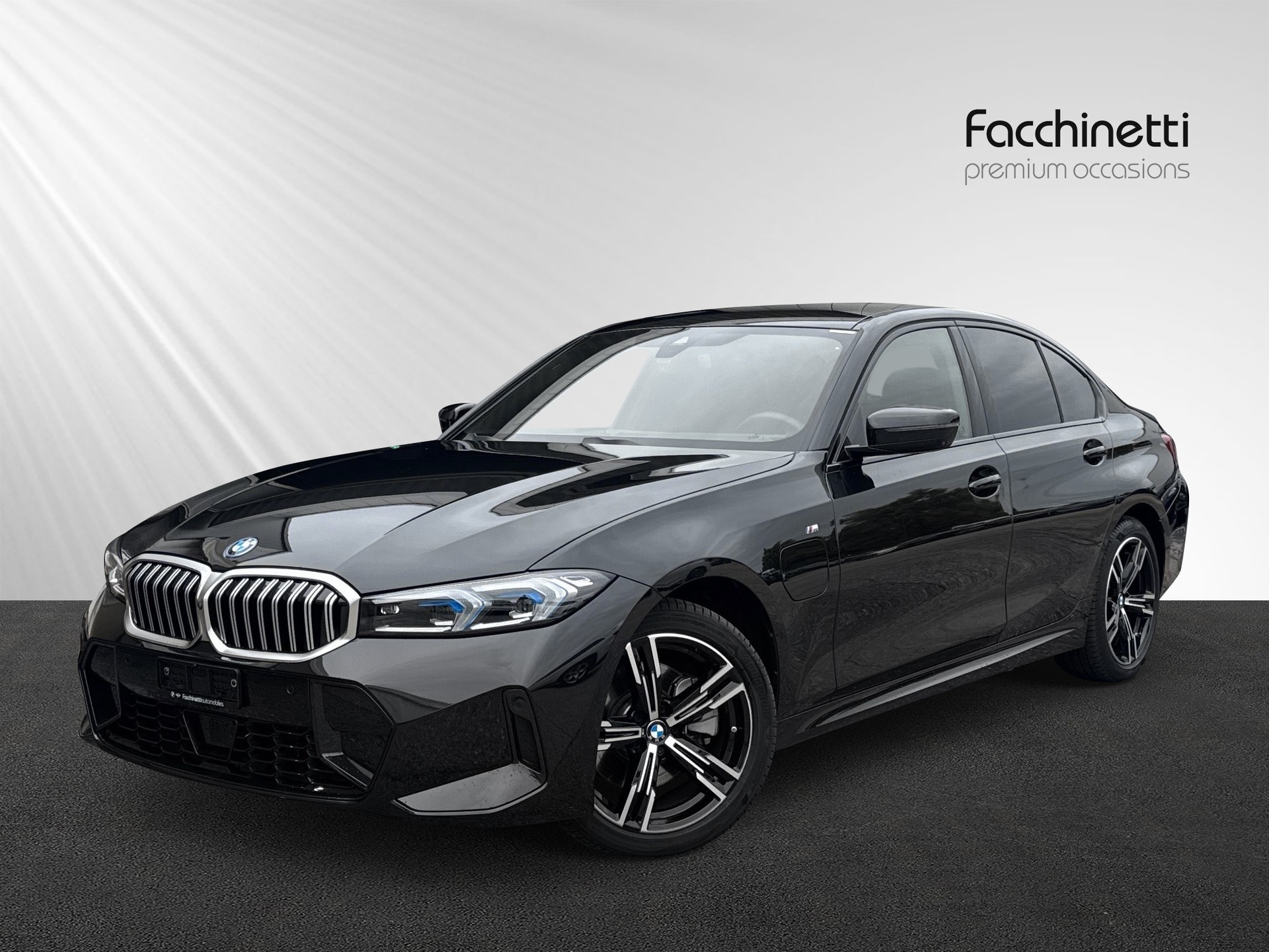 BMW 330e xDrive Steptronic M Sport