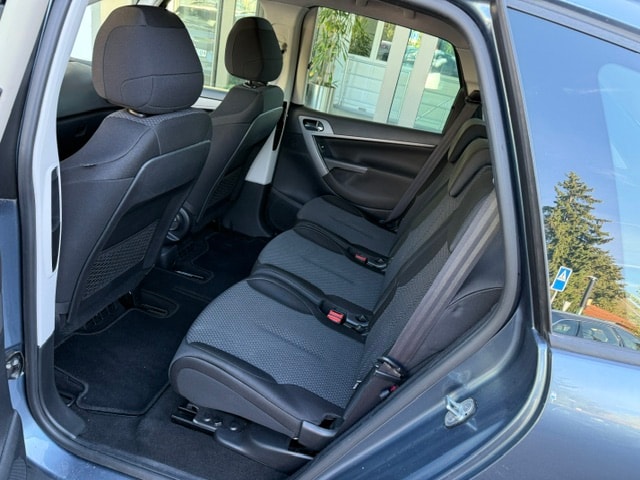 CITROEN C4 Picasso 1.6i 16V Attraction-image-7