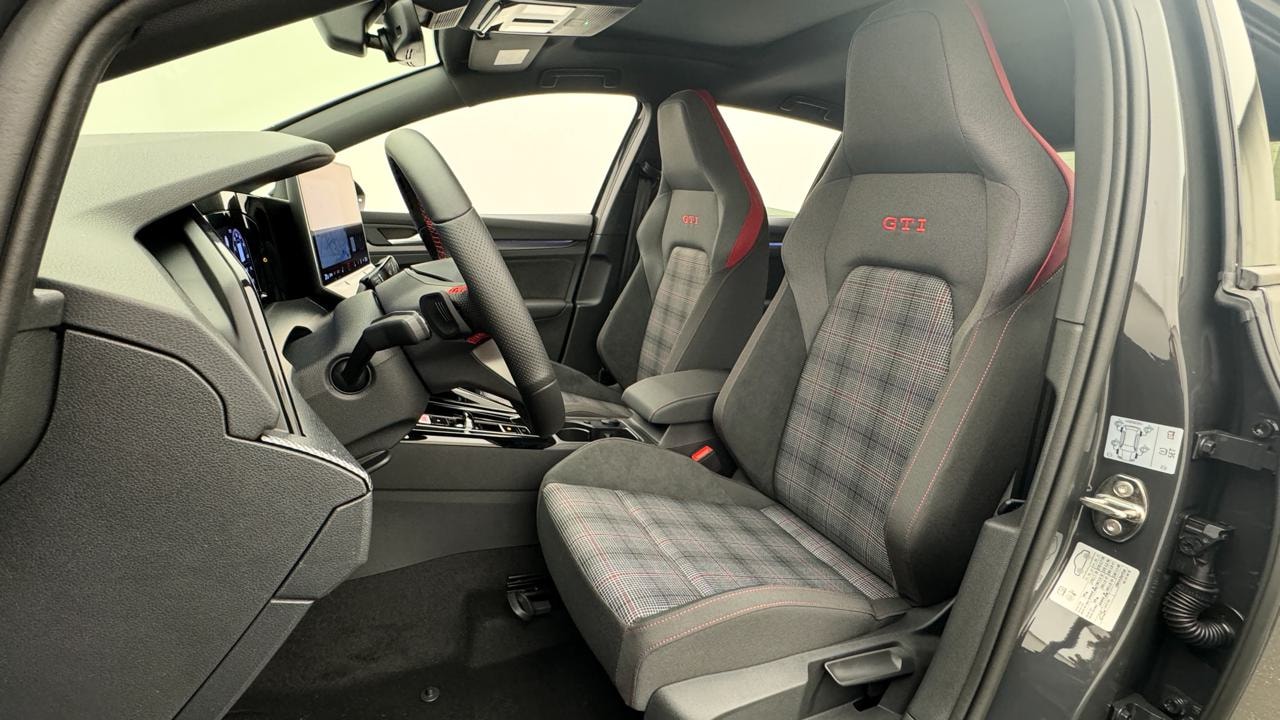 VW Golf 2.0 TSI GTI DSG-image-4