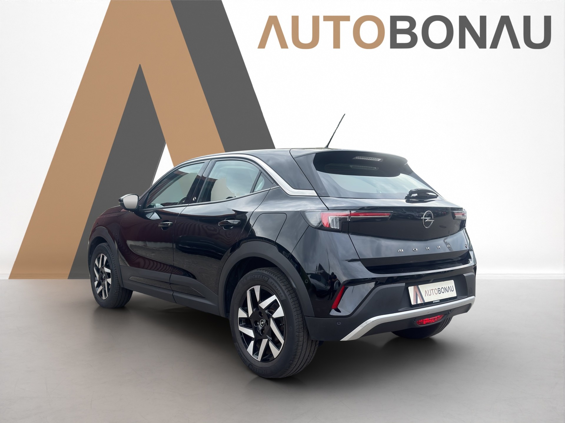 OPEL MOKKA-E Elegance-showroom-element-2