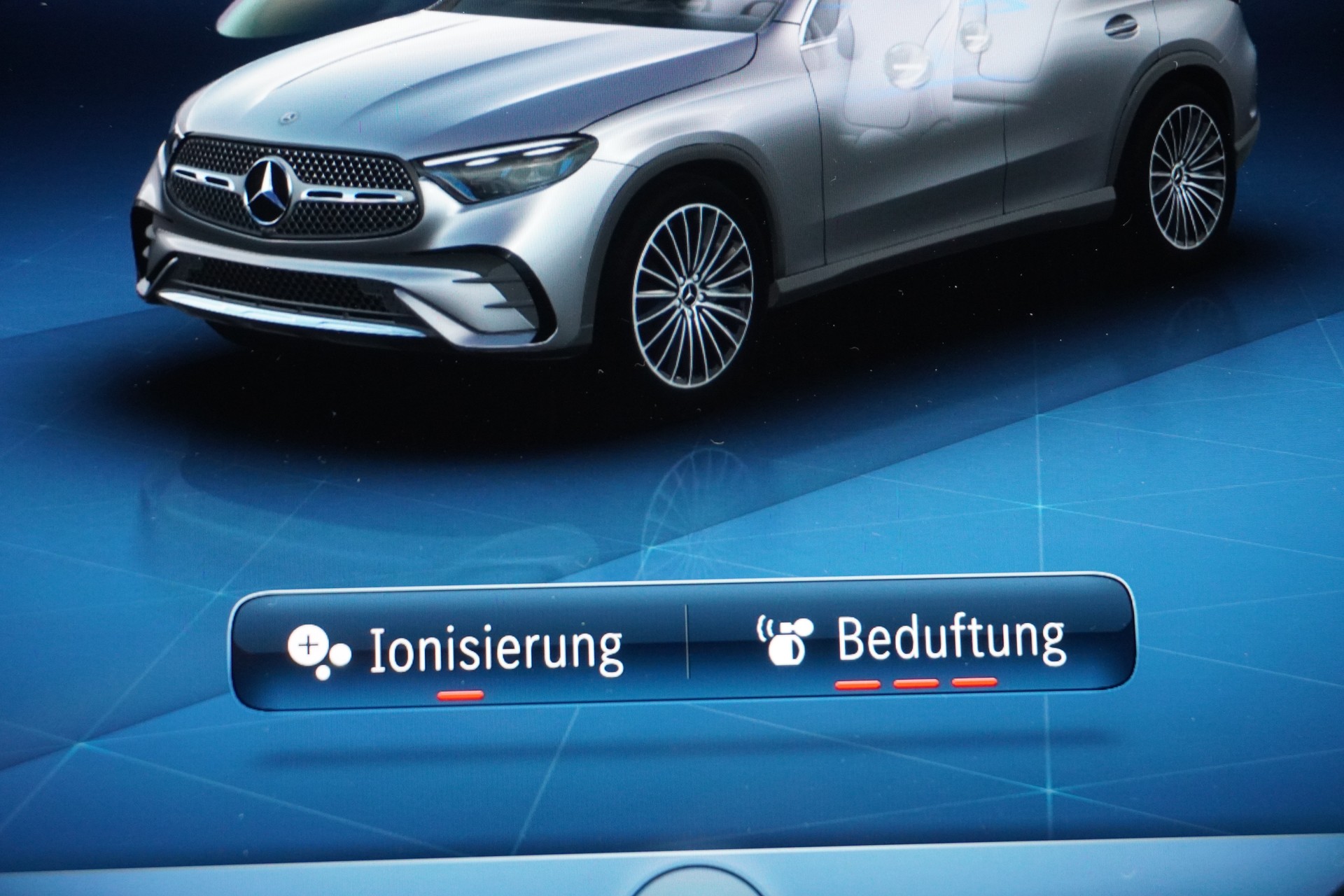 MERCEDES-BENZ GLC 220 d 4Matic 9G-Tronic AMG-LINE!!!-image-22