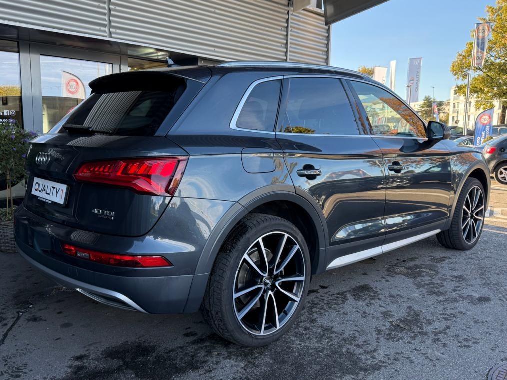 AUDI Q5 40 TDi quattro S line-showroom-element-2