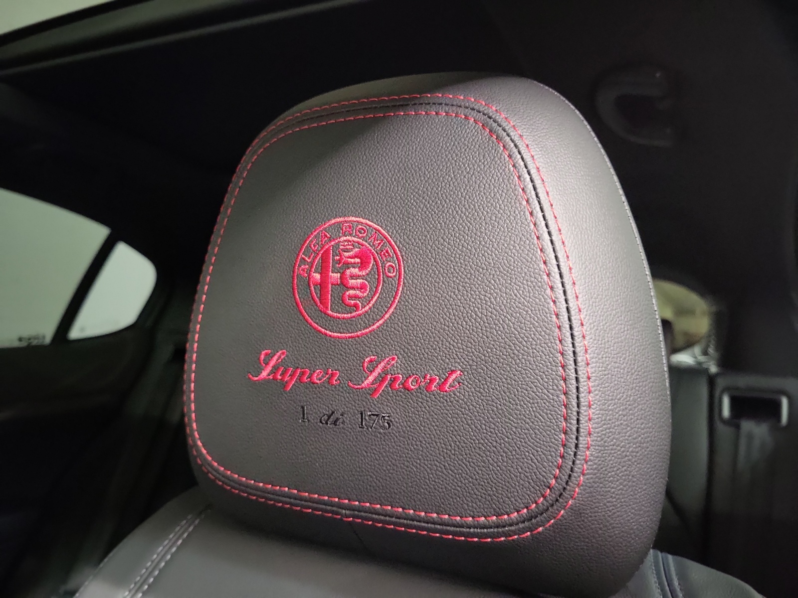 ALFA ROMEO Stelvio 2.9 V6 Biturbo Q4 Quadrifogl. Super Sport Pack Sky-image-14