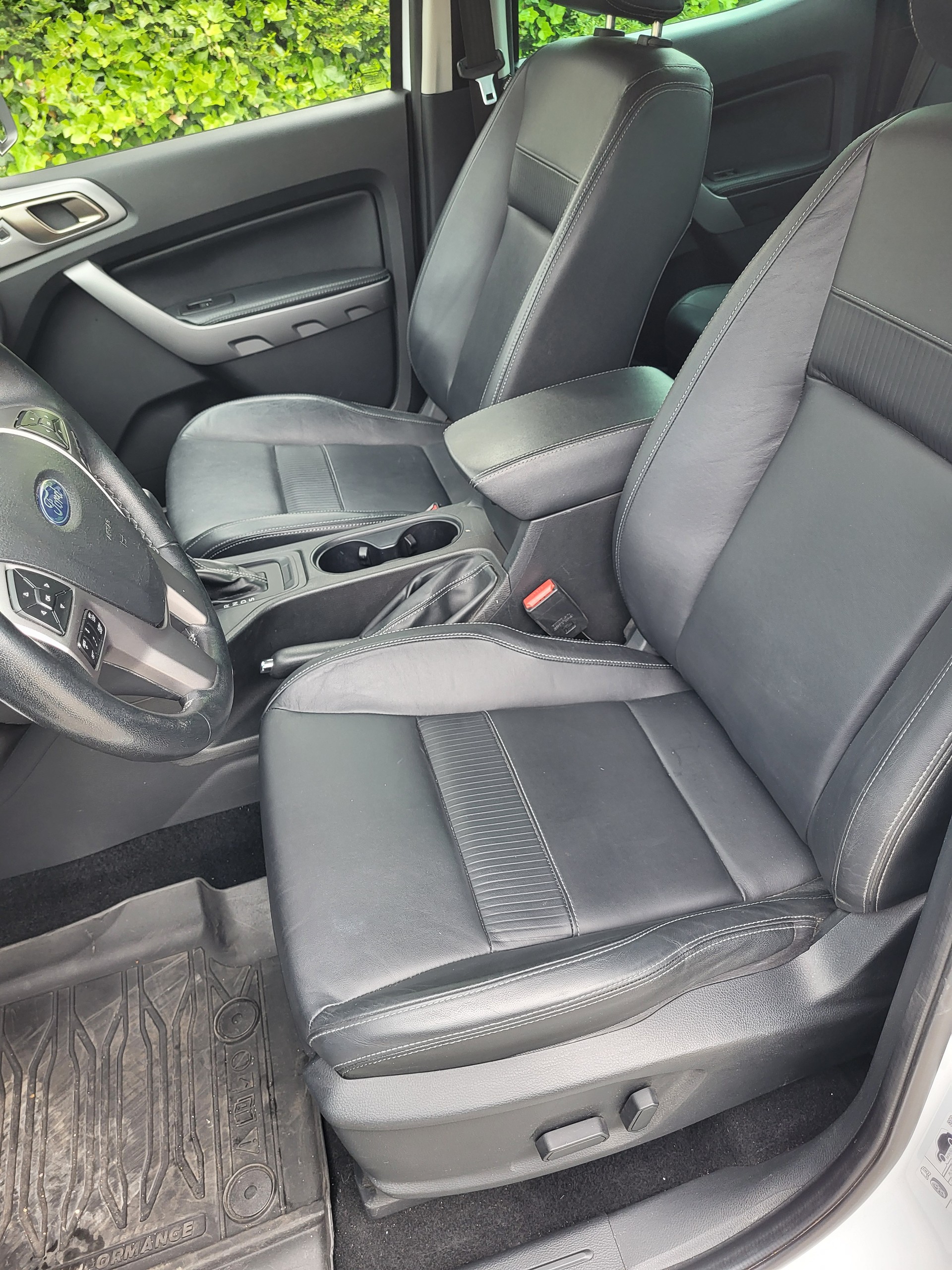 FORD 2.0 TDCi 4 x 4 Limited-image-5