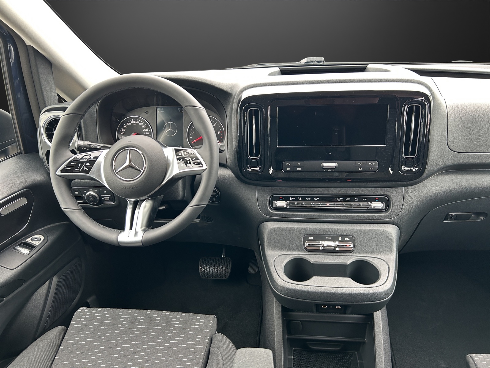 MERCEDES-BENZ Vito 116 CDI Lang Tourer 9G-Tronic 4M Select-image-8