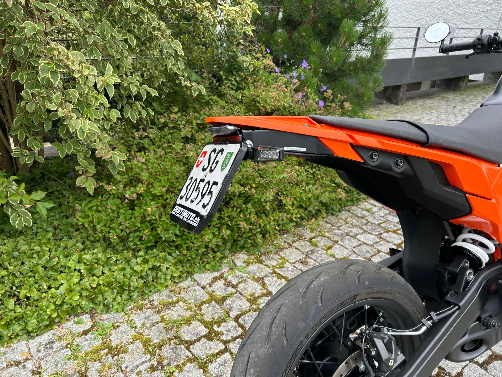 KTM SMC R-image-6