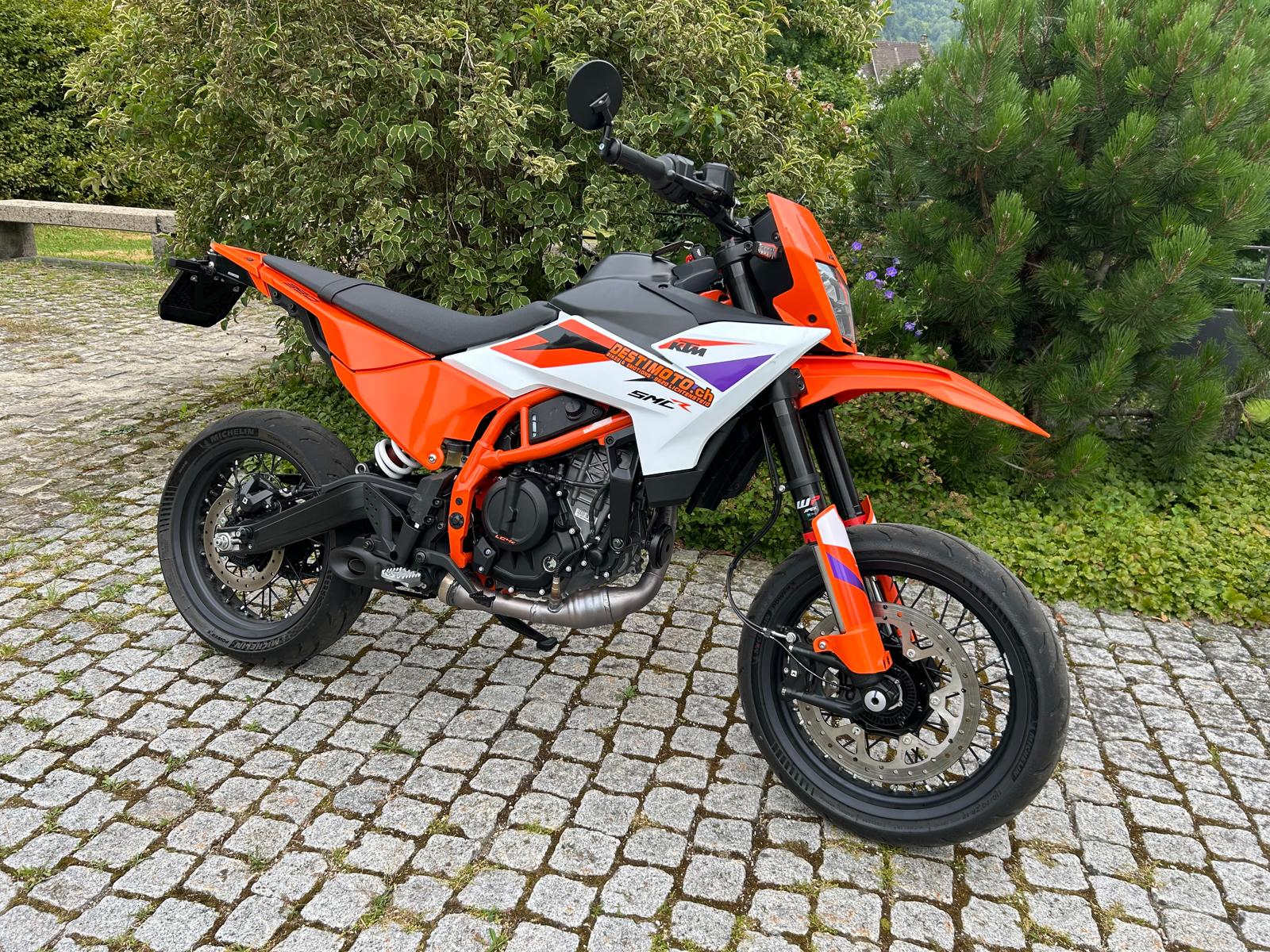 KTM SMC R-image-4