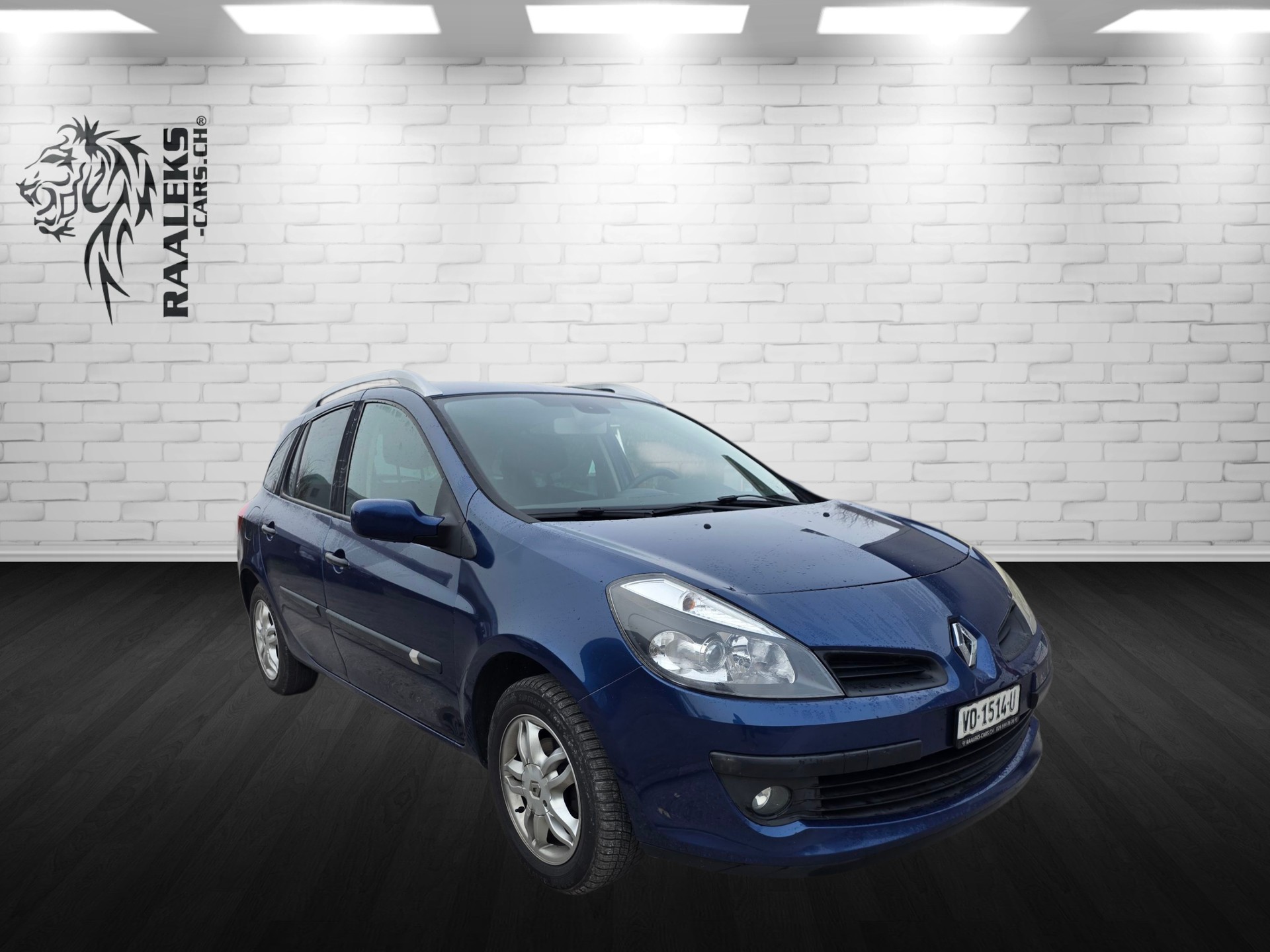 RENAULT Clio Grandtour 1.2 16V Turbo Dynamique-showroom-element-1
