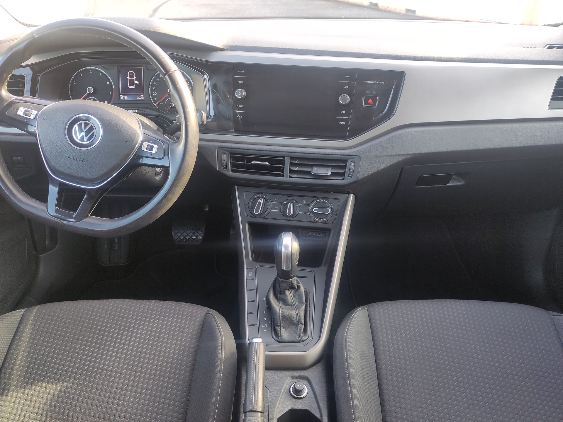 VW Polo 1.0 TSI BMT Comfortline DSG-image-11