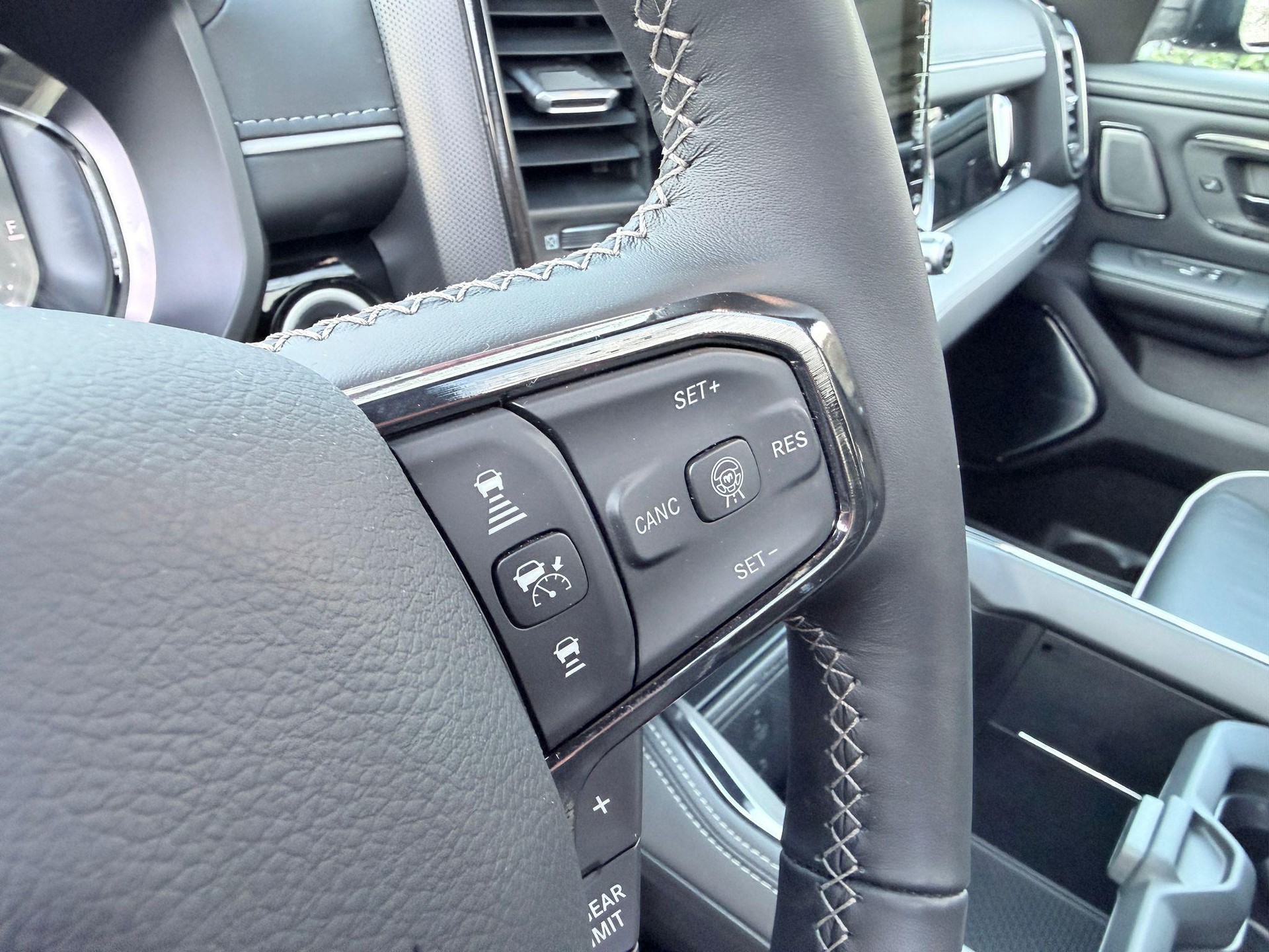 DODGE DODGE RAM LIMITED 3.0l HURRICAN 540 PS-image-7