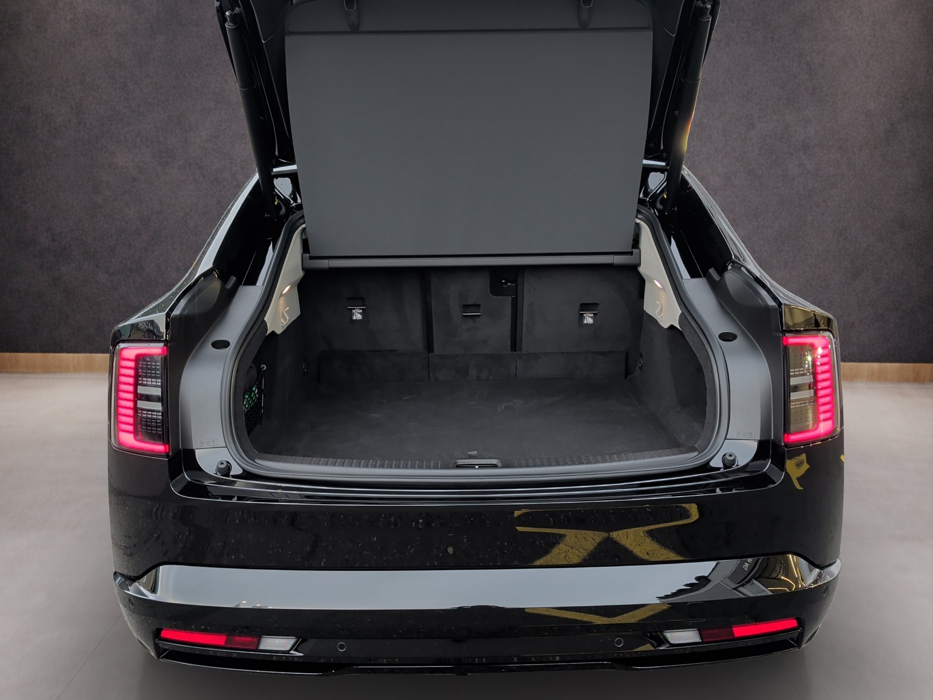 VOLVO ES90 Ultra-image-15