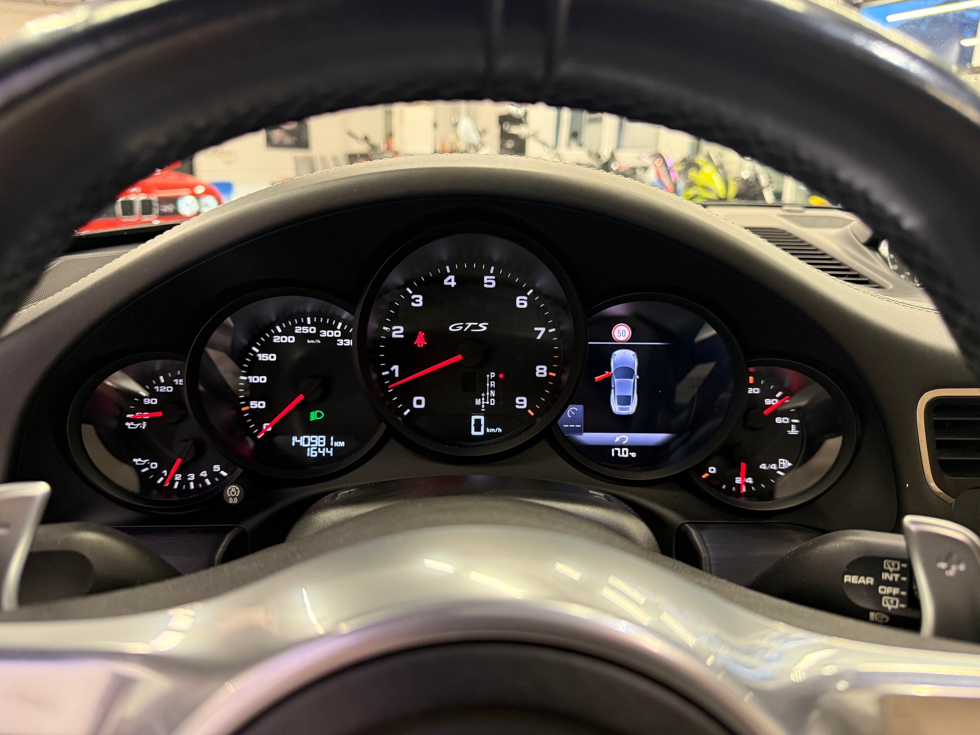 PORSCHE 911 Carrera 4 GTS PDK CH AUTO-image-22
