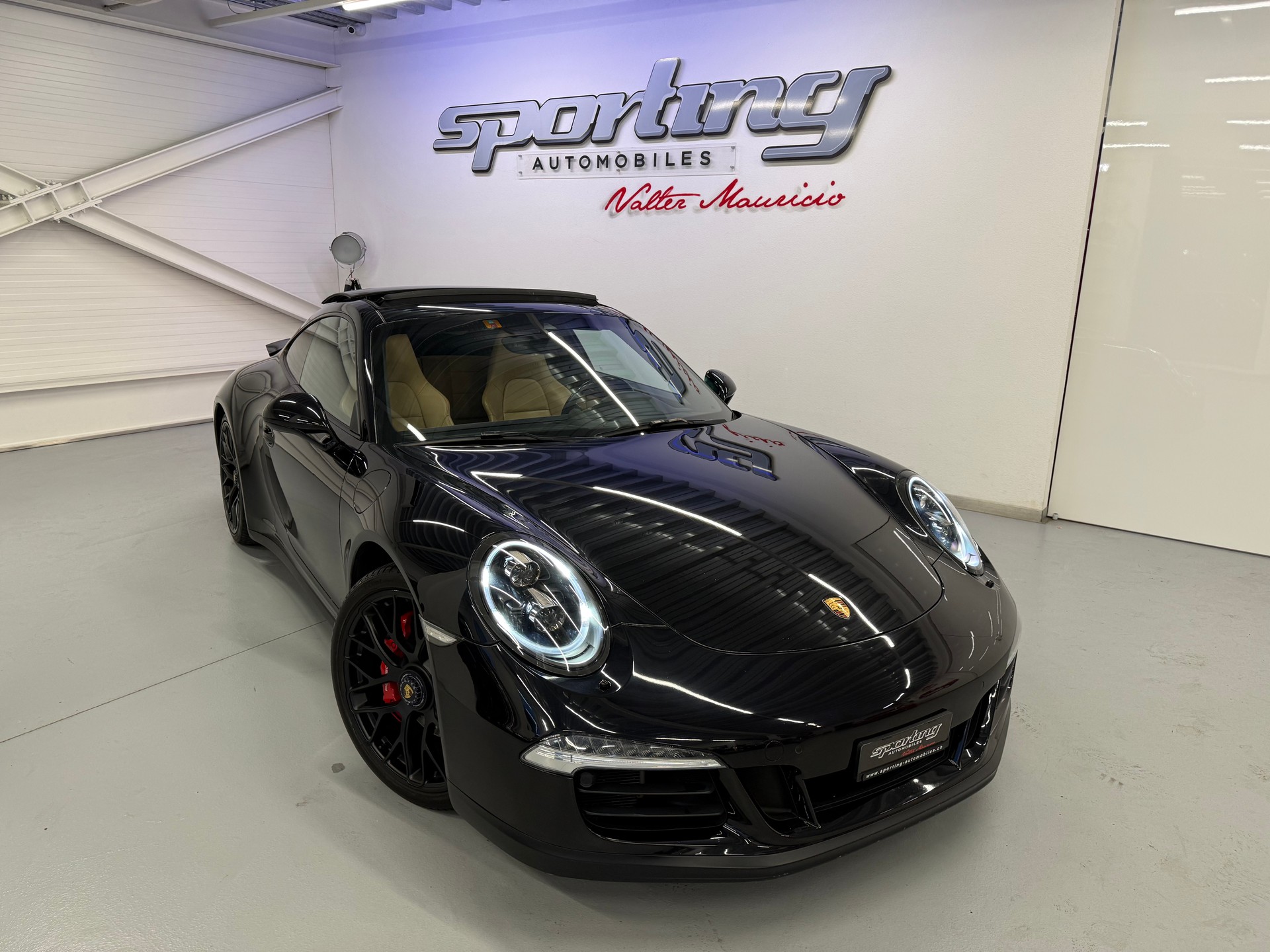 PORSCHE 911 Carrera 4 GTS PDK CH AUTO