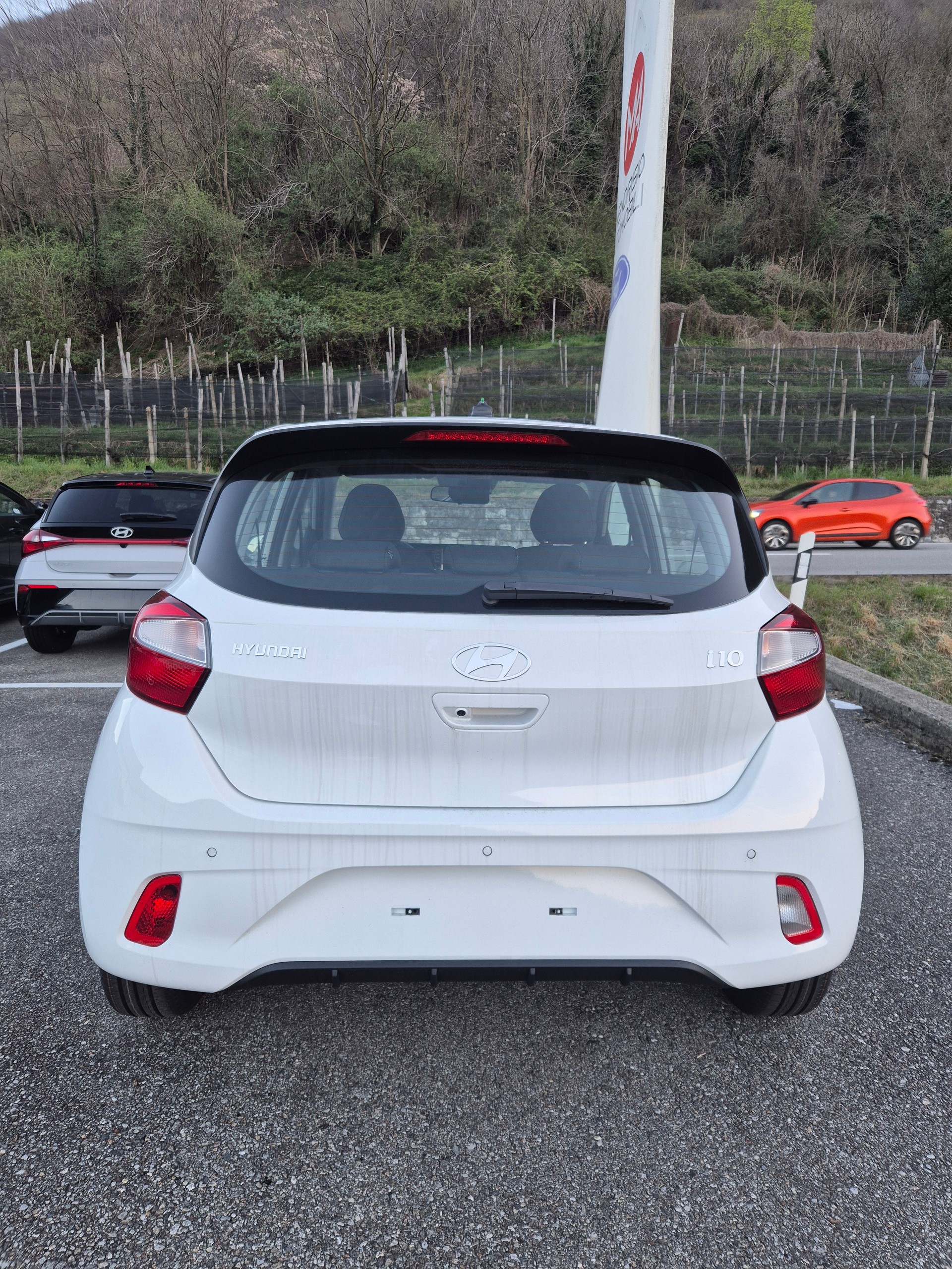 HYUNDAI i10 1.0 Origo Aut.-image-3