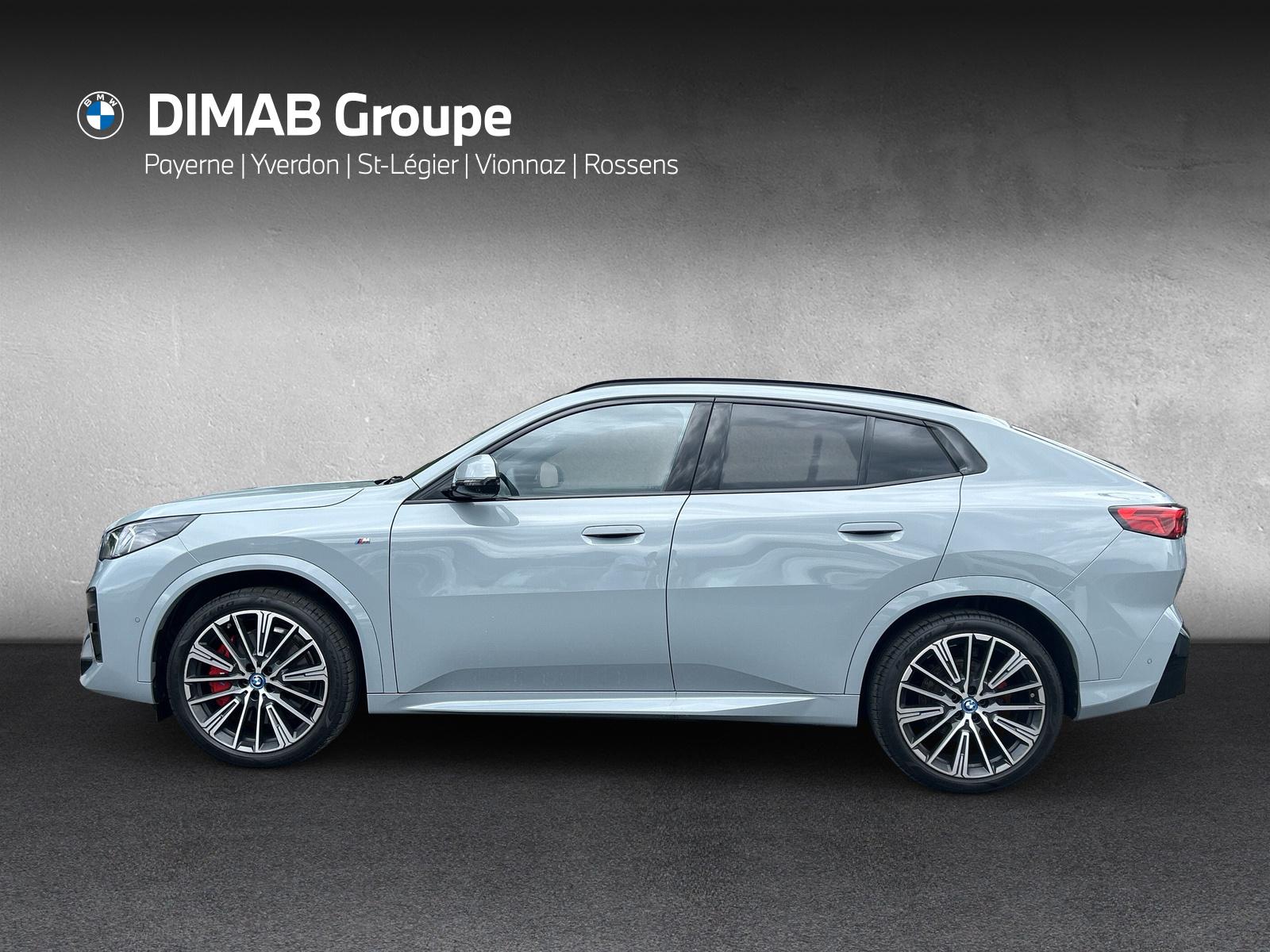 BMW iX2 30 xDrive M Sport Pro (CH) ** Action de leasing à 1.9% **-showroom-element-1