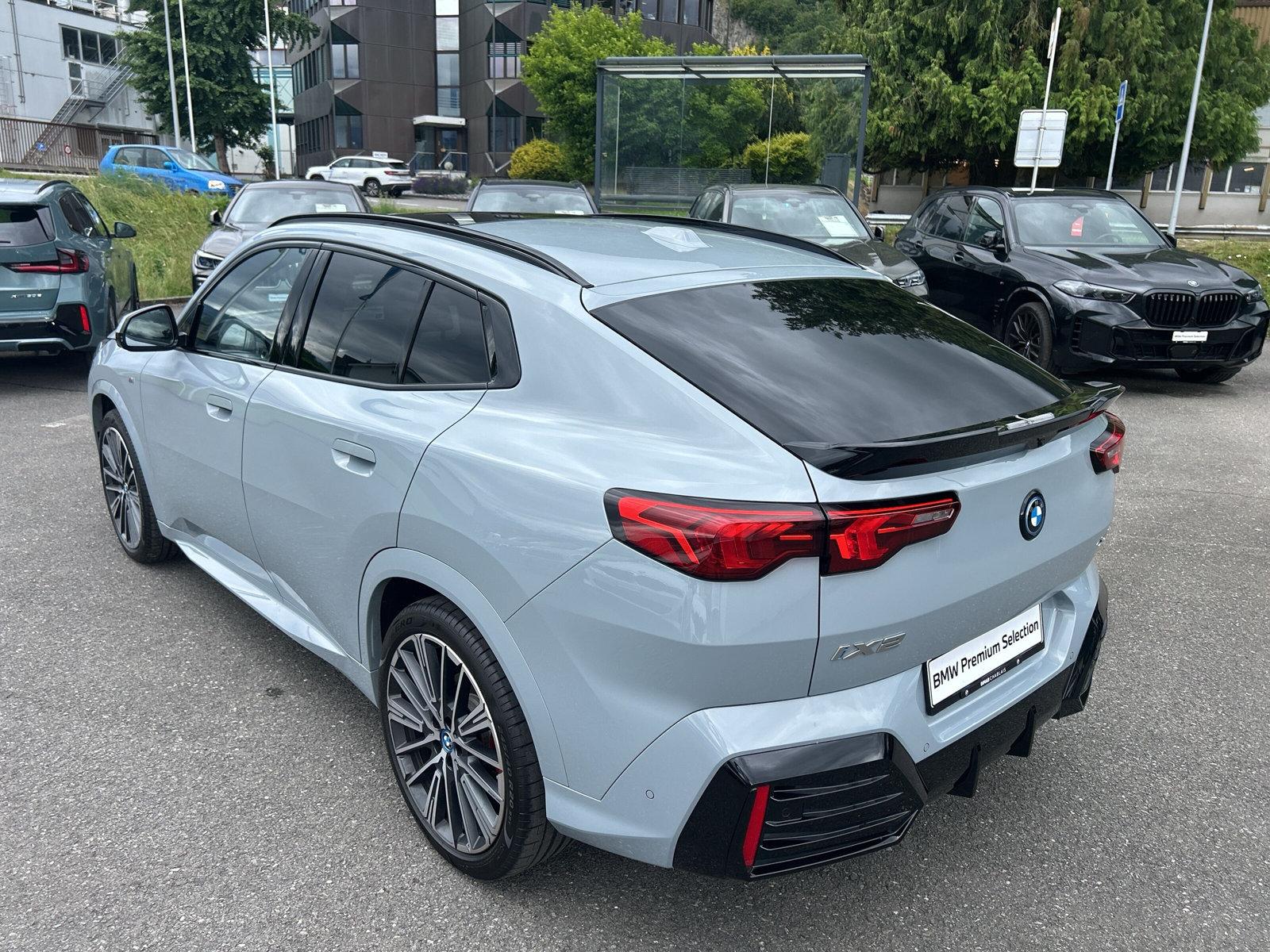 BMW iX2 30 xDrive M Sport Pro (CH) ** Action de leasing à 1.9% **-image-25