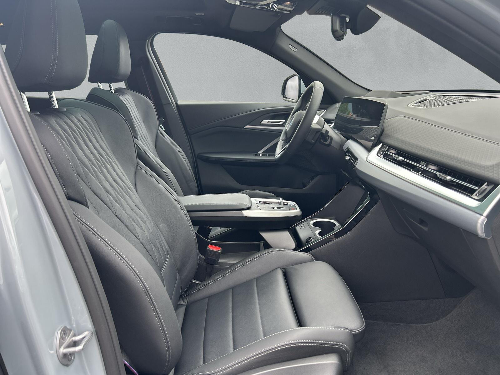 BMW iX2 30 xDrive M Sport Pro (CH) ** Action de leasing à 1.9% **-image-12