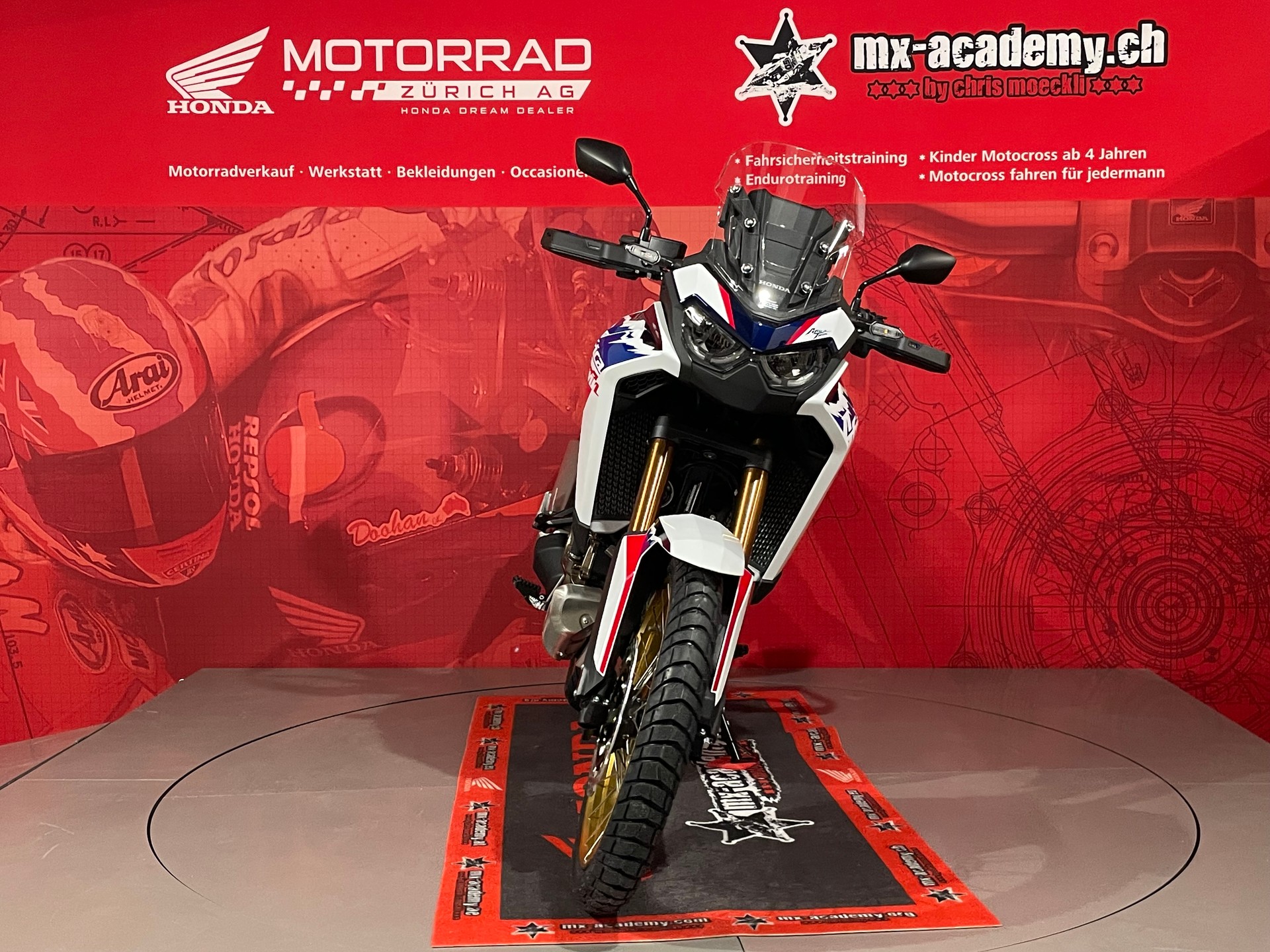 HONDA CRF1100L Africa Twin**Modell 2026**Pearl Glare White Tricolor**Neufahrzeug**-image-2