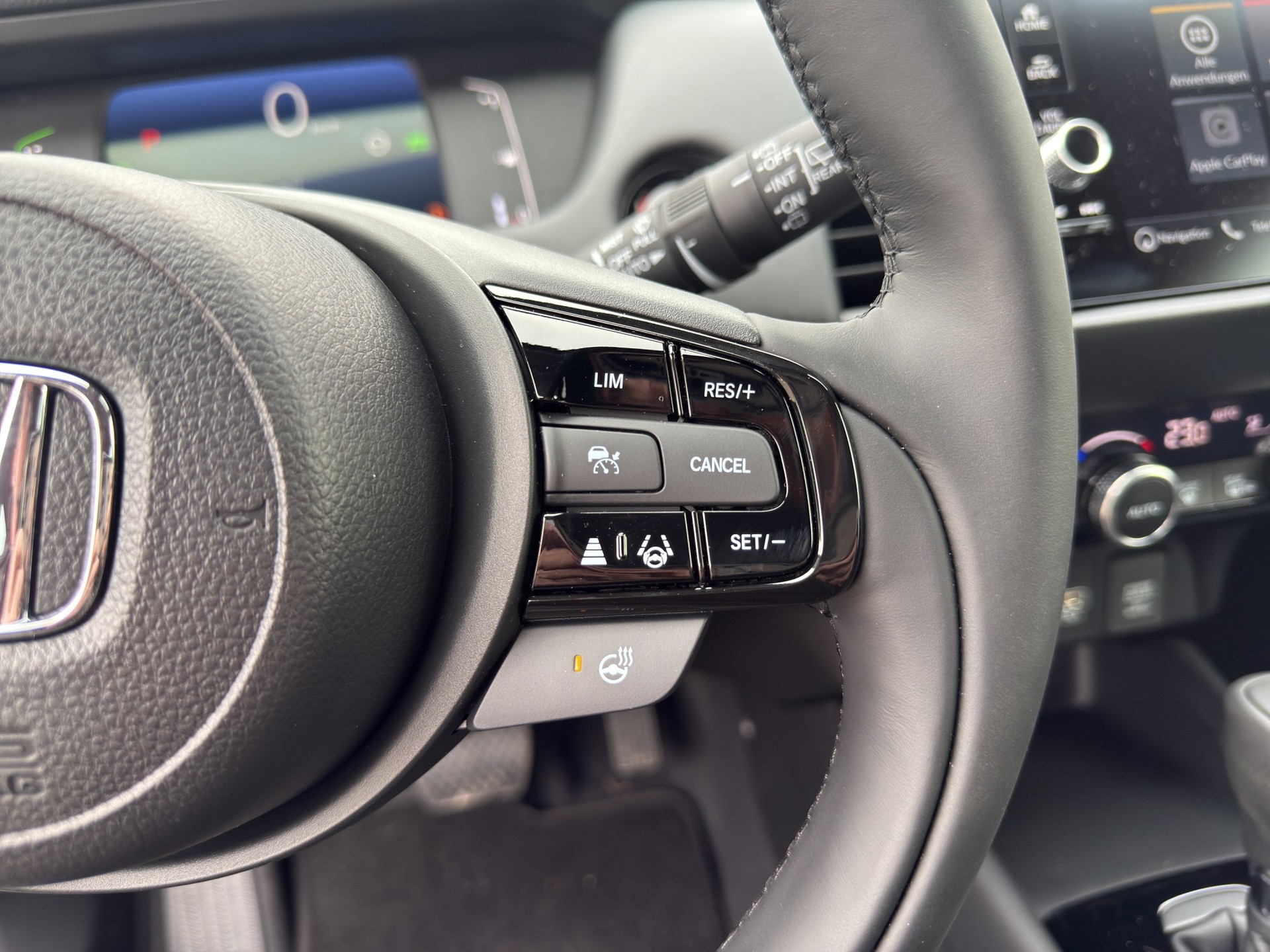 HONDA Jazz 1.5i-MMD Advance E-CVT-image-15