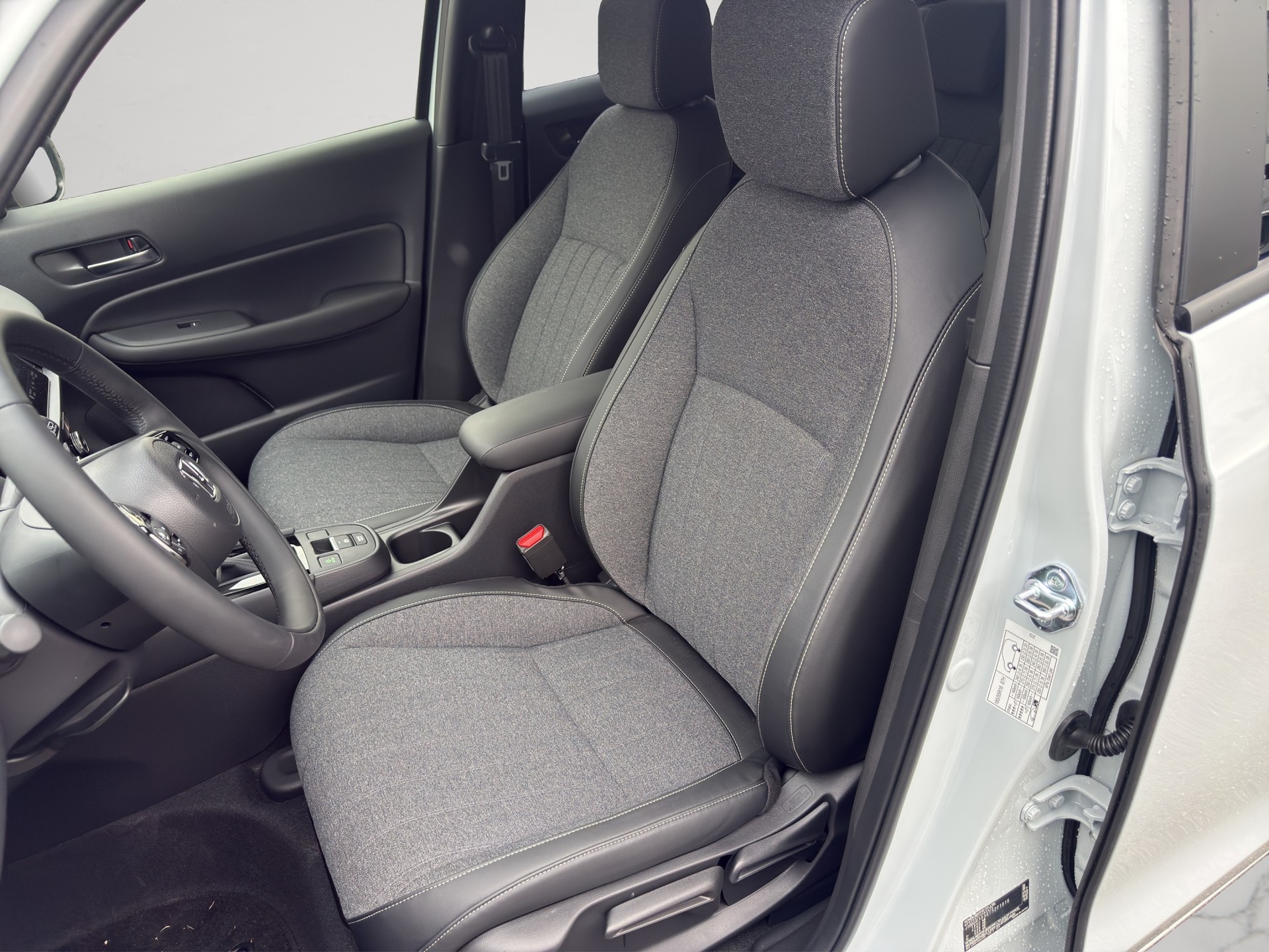 HONDA Jazz 1.5i-MMD Advance E-CVT-image-11