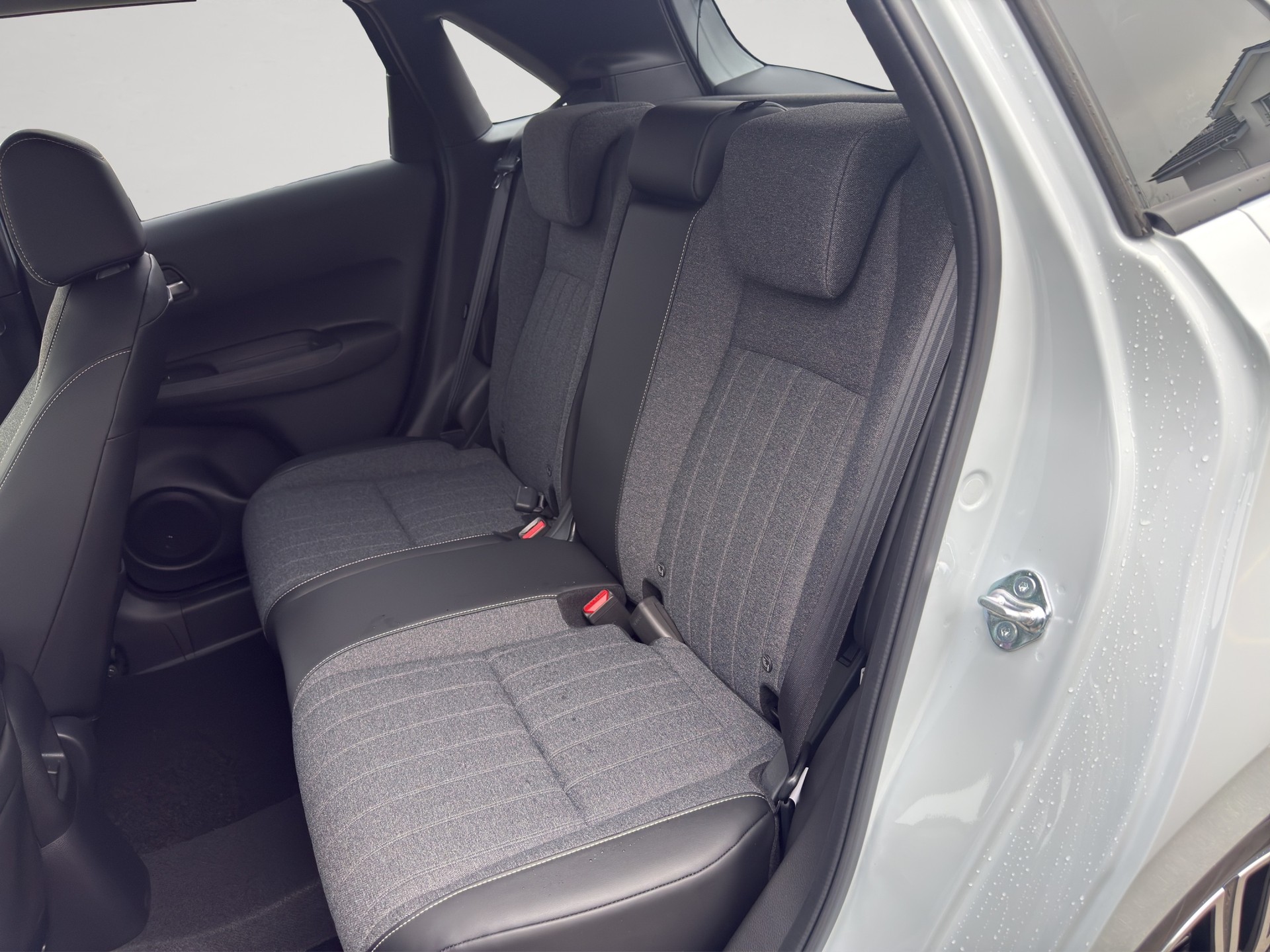 HONDA Jazz 1.5i-MMD Advance E-CVT-image-13