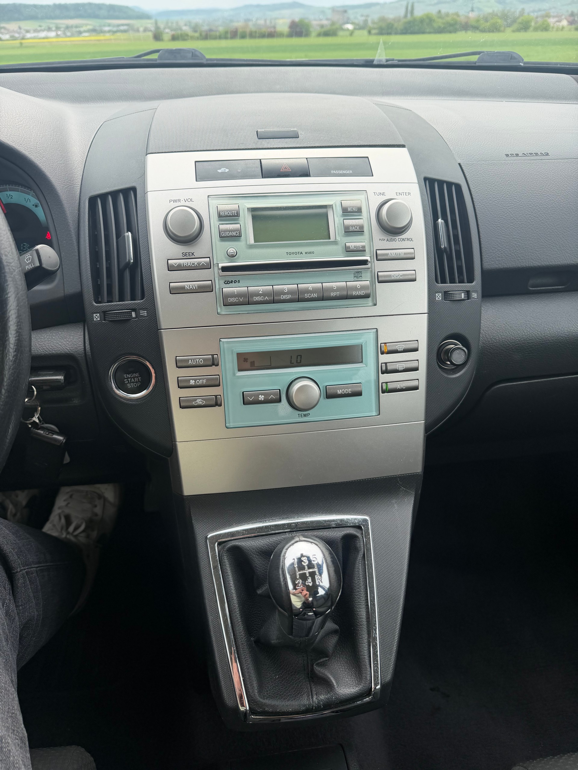 TOYOTA Corolla Verso 1.8 Linea Sol-image-10