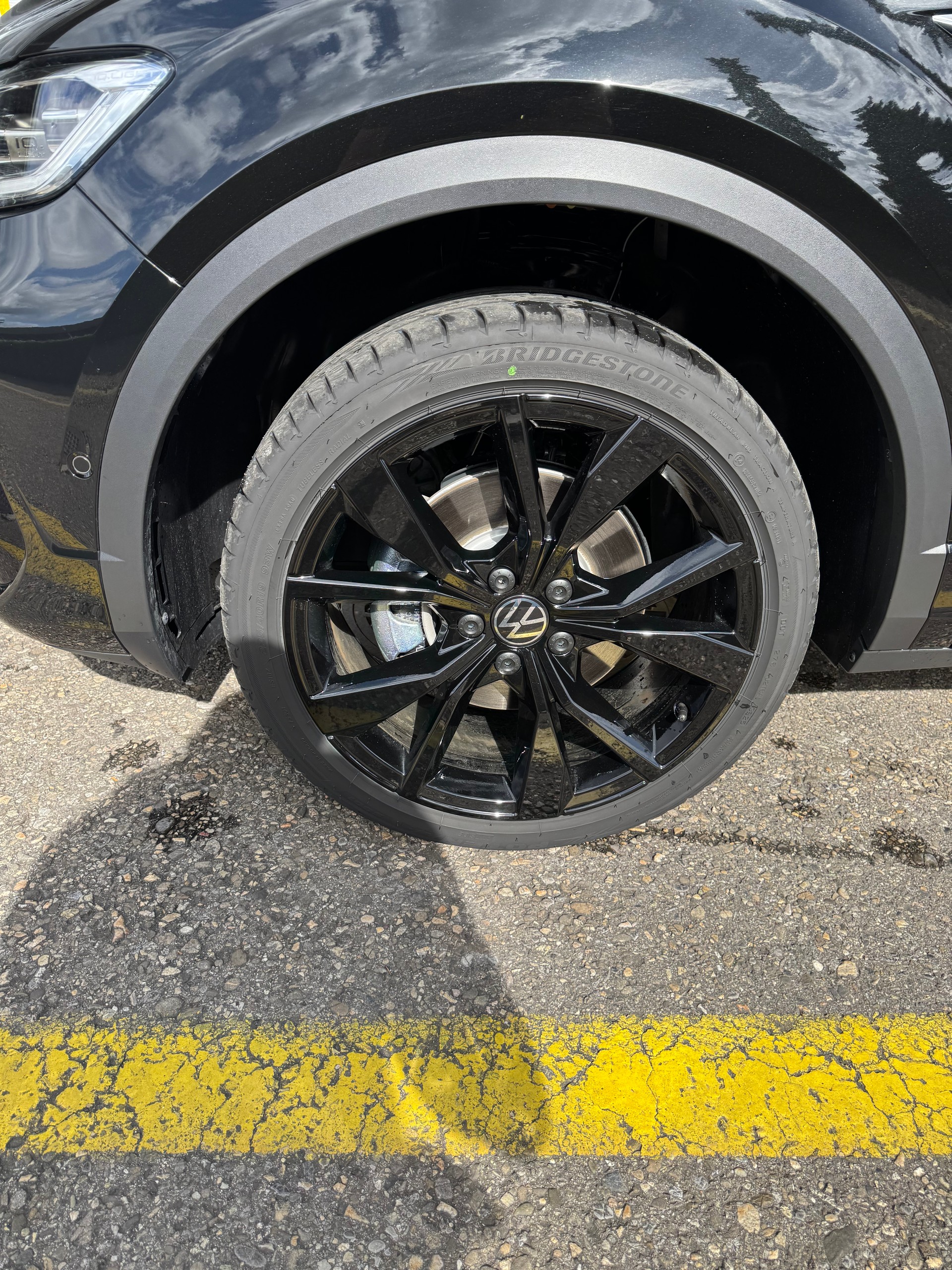 VW T-Roc 1.5 TSI EVO R-Line DSG Black Pack Anhängerkupplung 19 Zoll Alu Glasschiebedach mit 40 % Rabatt !-image-21
